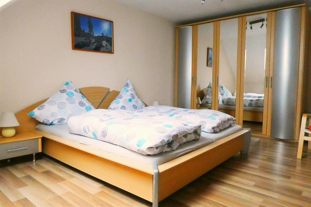 Schlafzimmer (Fewo1)
