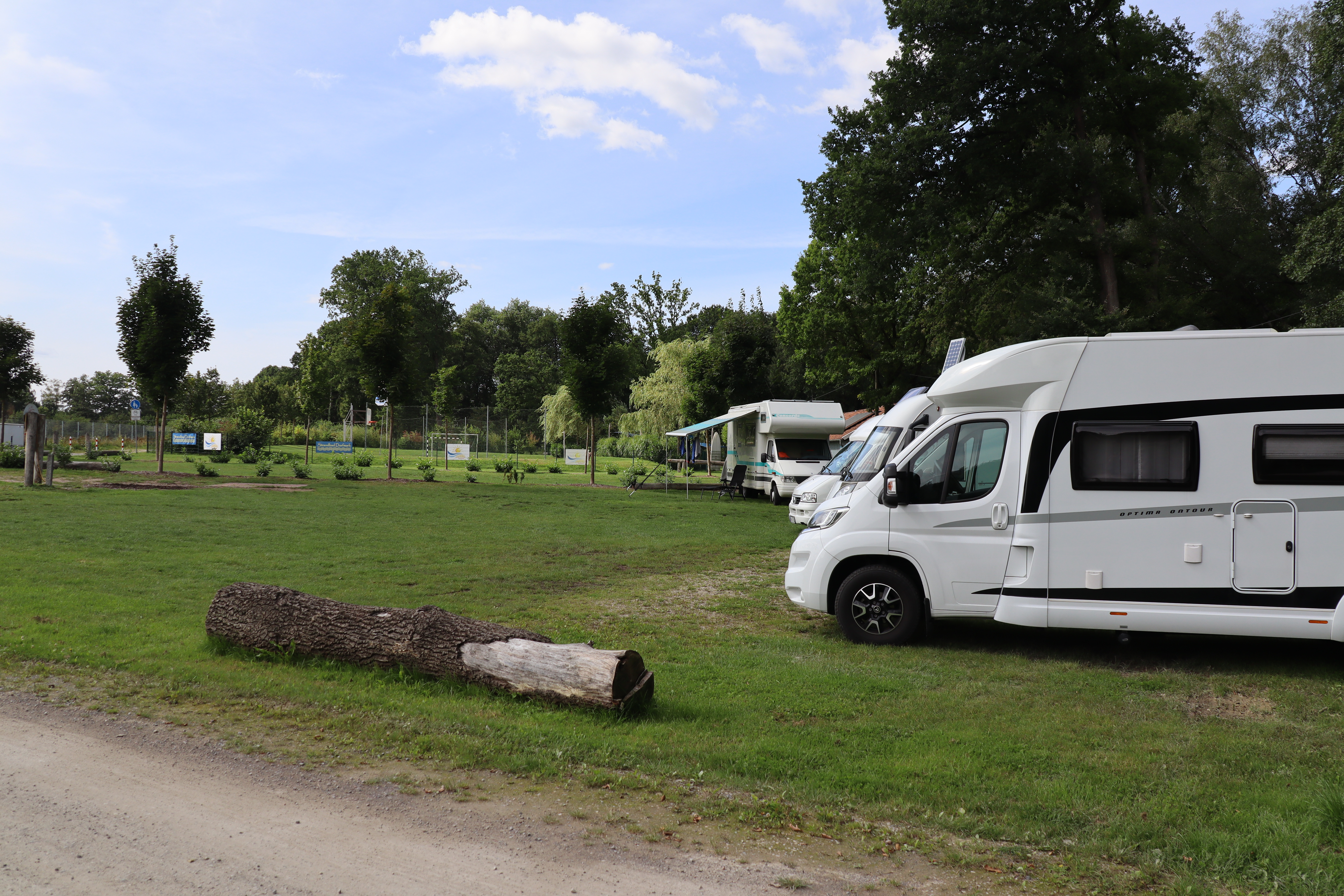 Wohnmobilstellplatz Am Strandbad Dorfmark