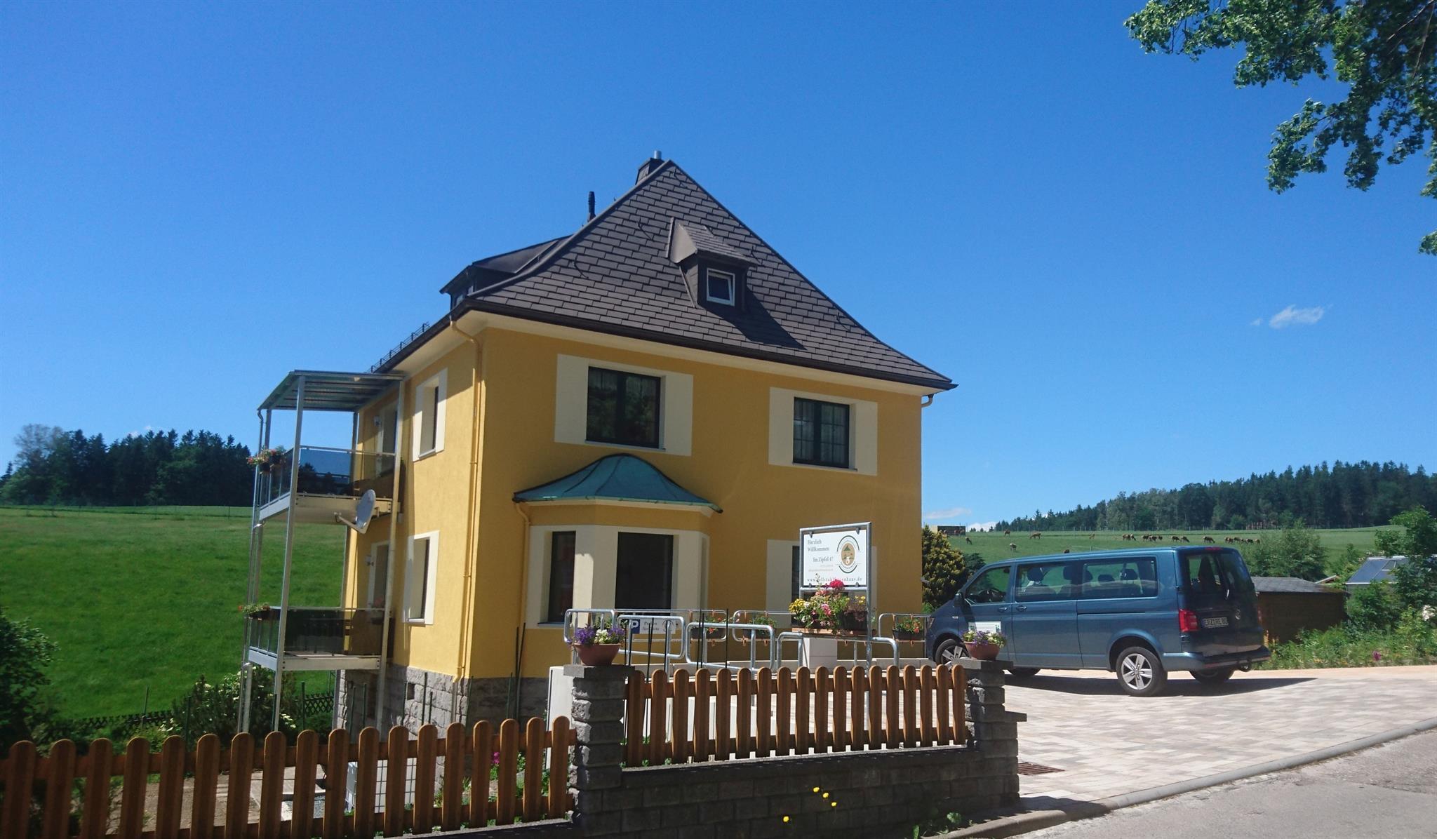 Rollstuhlferienhaus Erzgebirge – Motiv