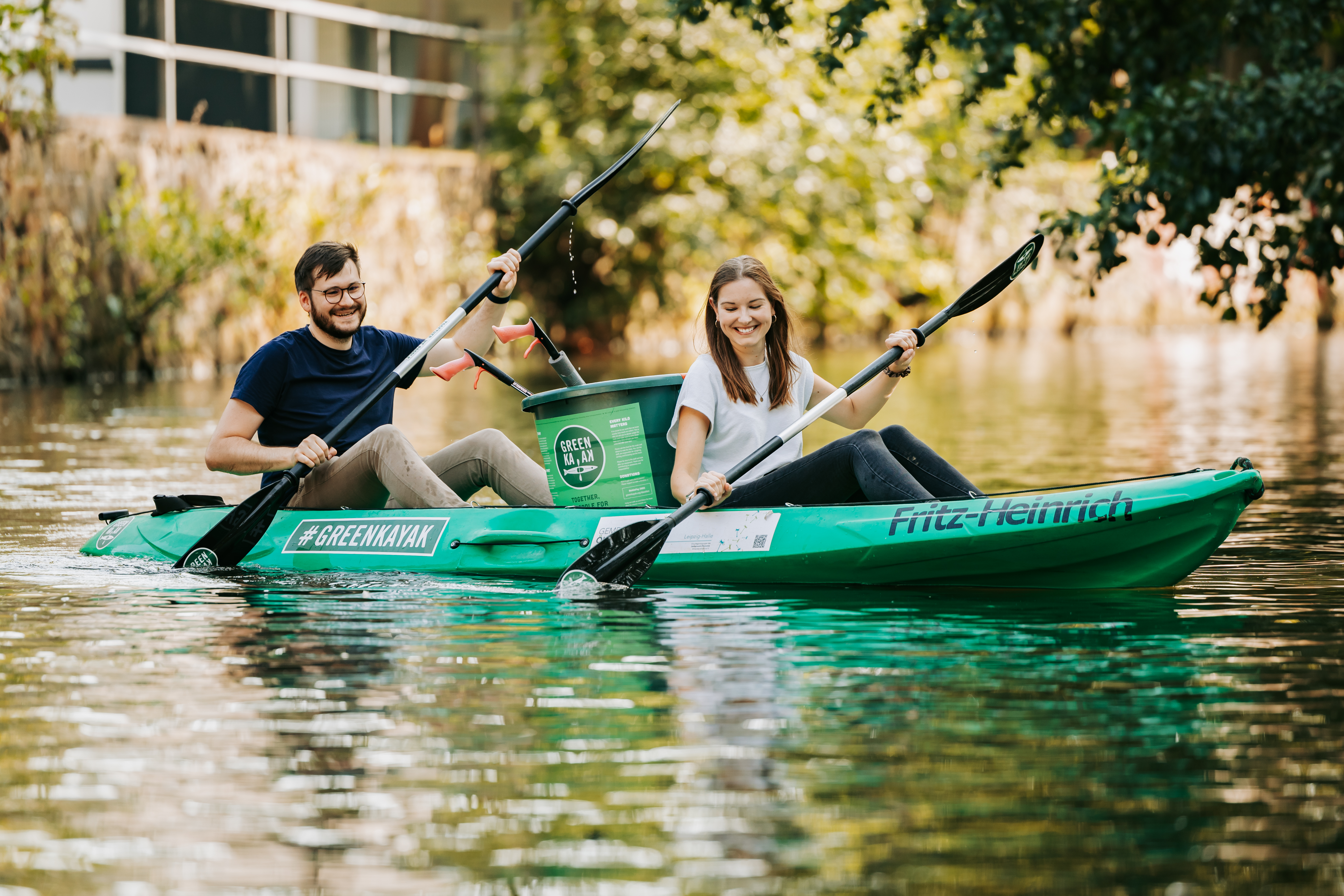 Green Kayak – Motiv