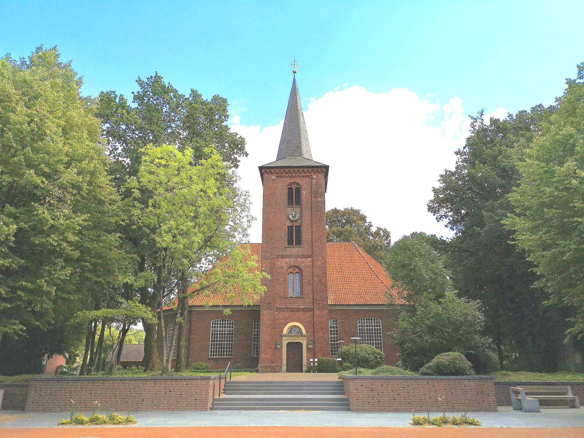 Paulus-Kirche - Gnarrenburg