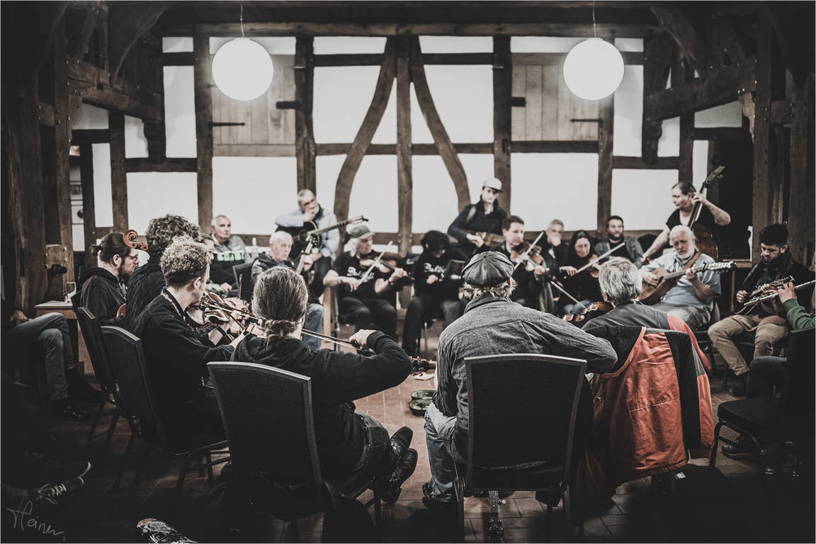 Folk Session in der Darpvenner Diele