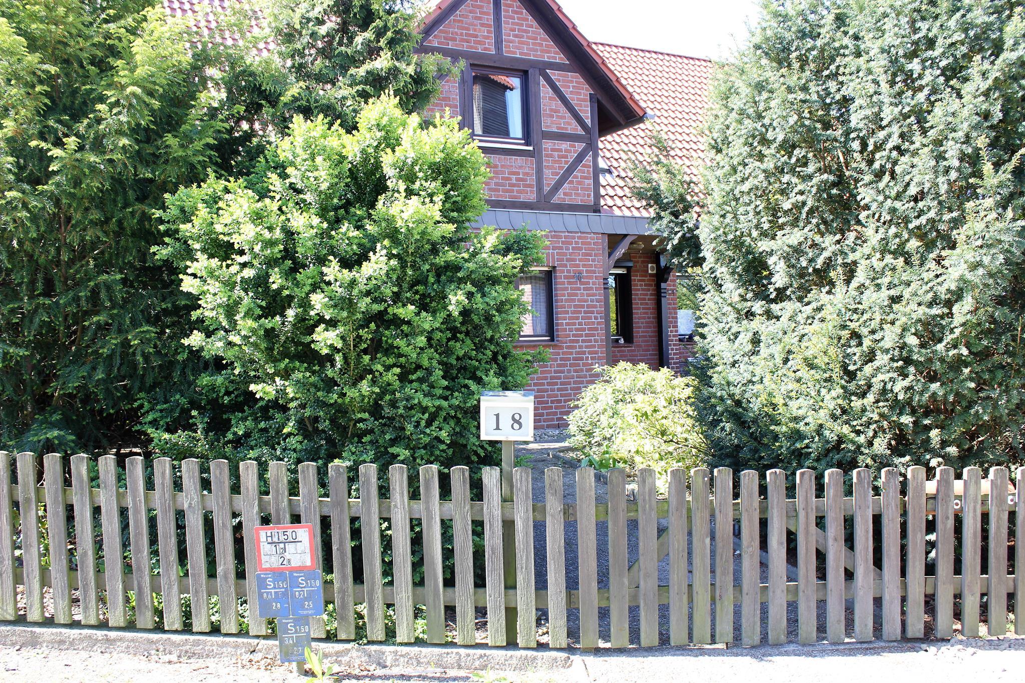 Michis Ferienwohnung Blick Straßenseite