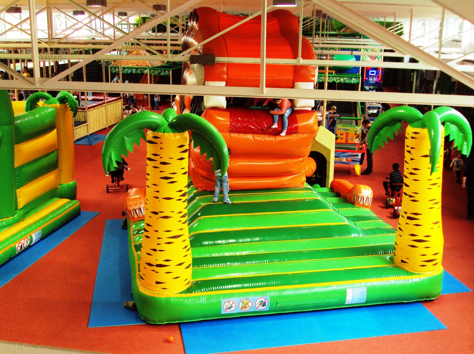 Hally Gally Indoorspielplatz