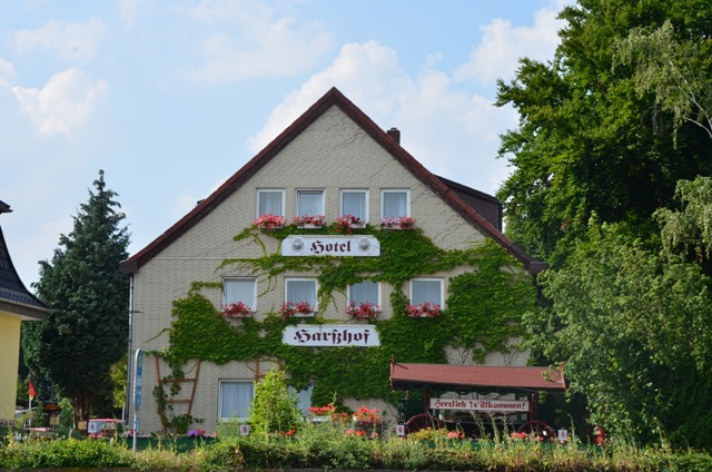 Straßenansicht Hotel Harßhof