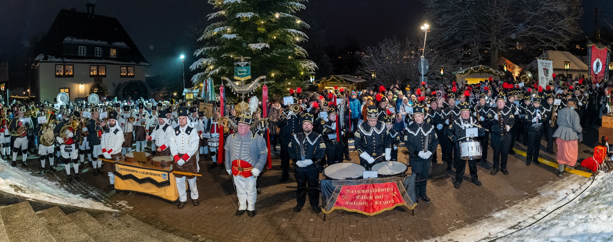 Big mining parade for the 34rd Seiffen Christmas