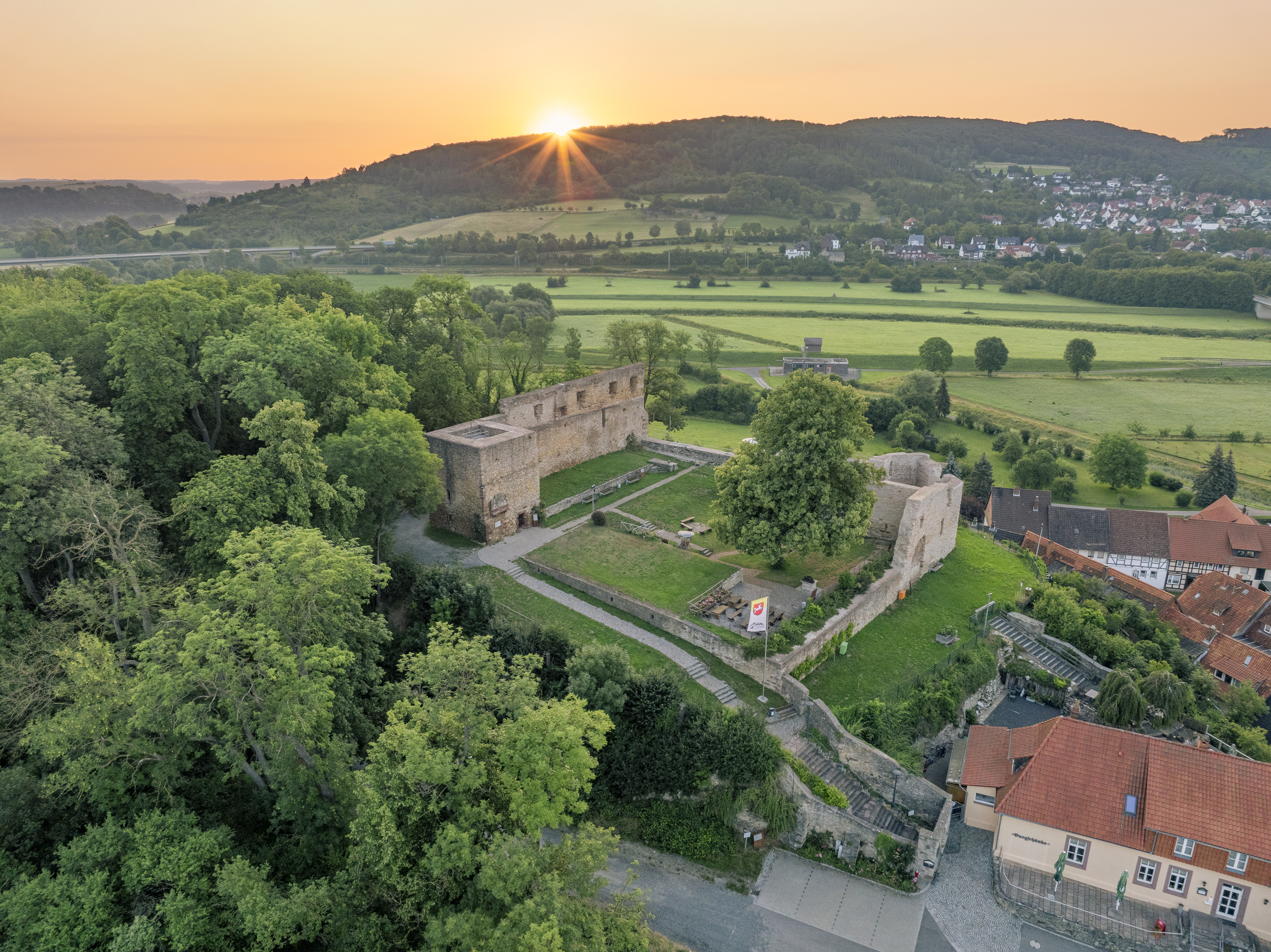HELDENWEG - Geschichte, Natur und Panorama