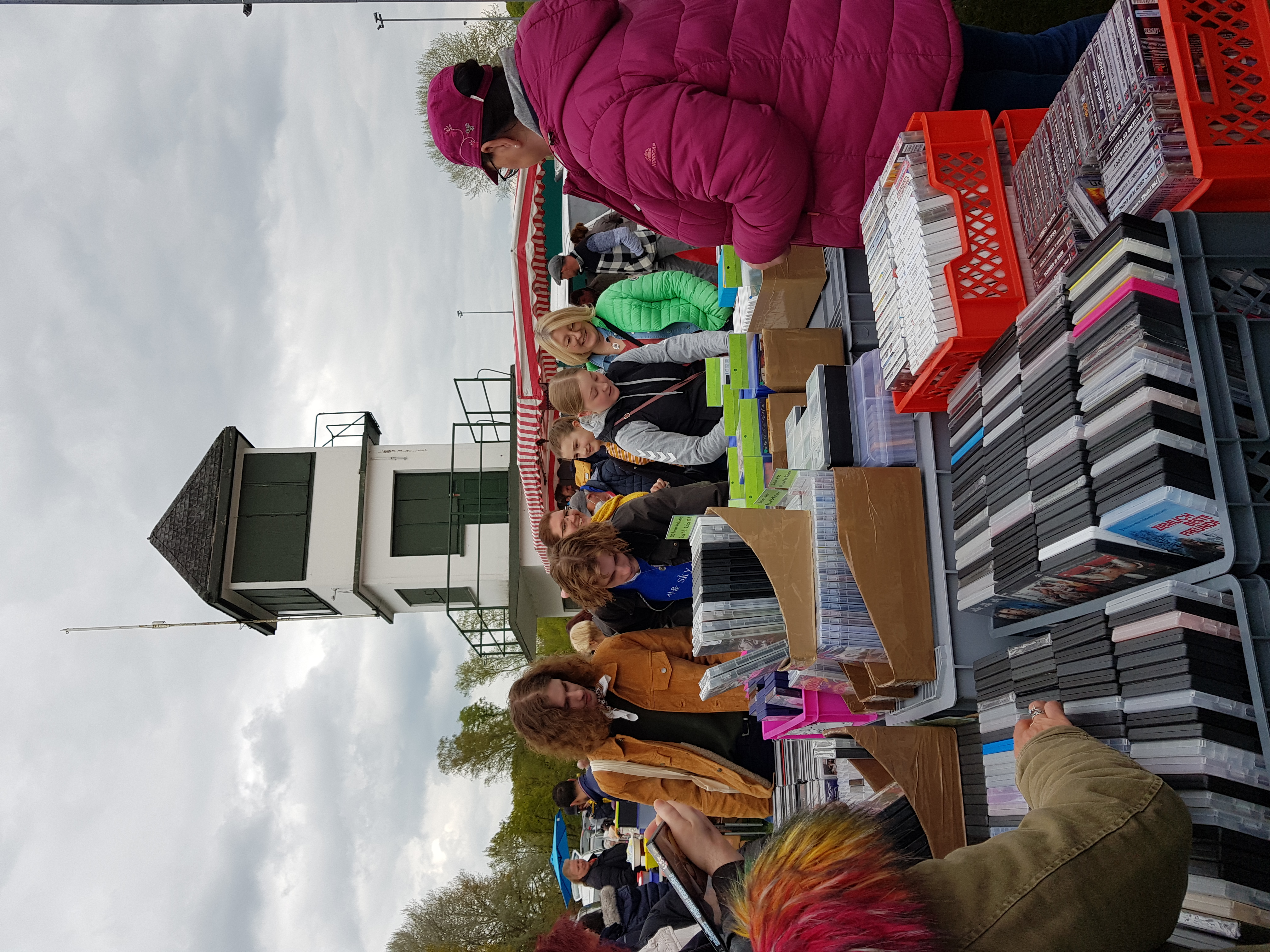 Schlossfloh Trödelmarkt