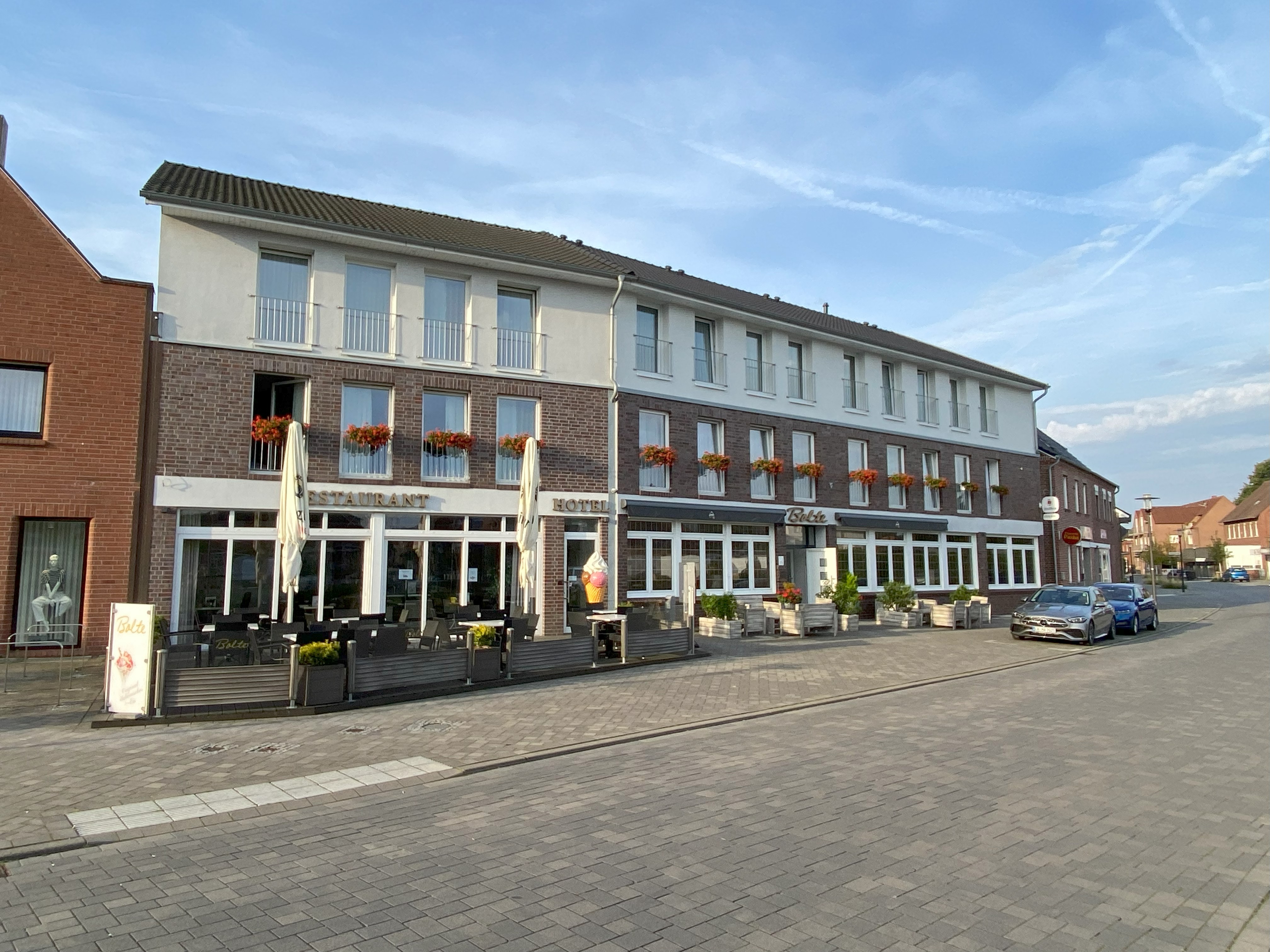 Bolte - Hotel-Gaststätte-Restaurant-Eiscafé *** (DEHOGA), Salzbergen