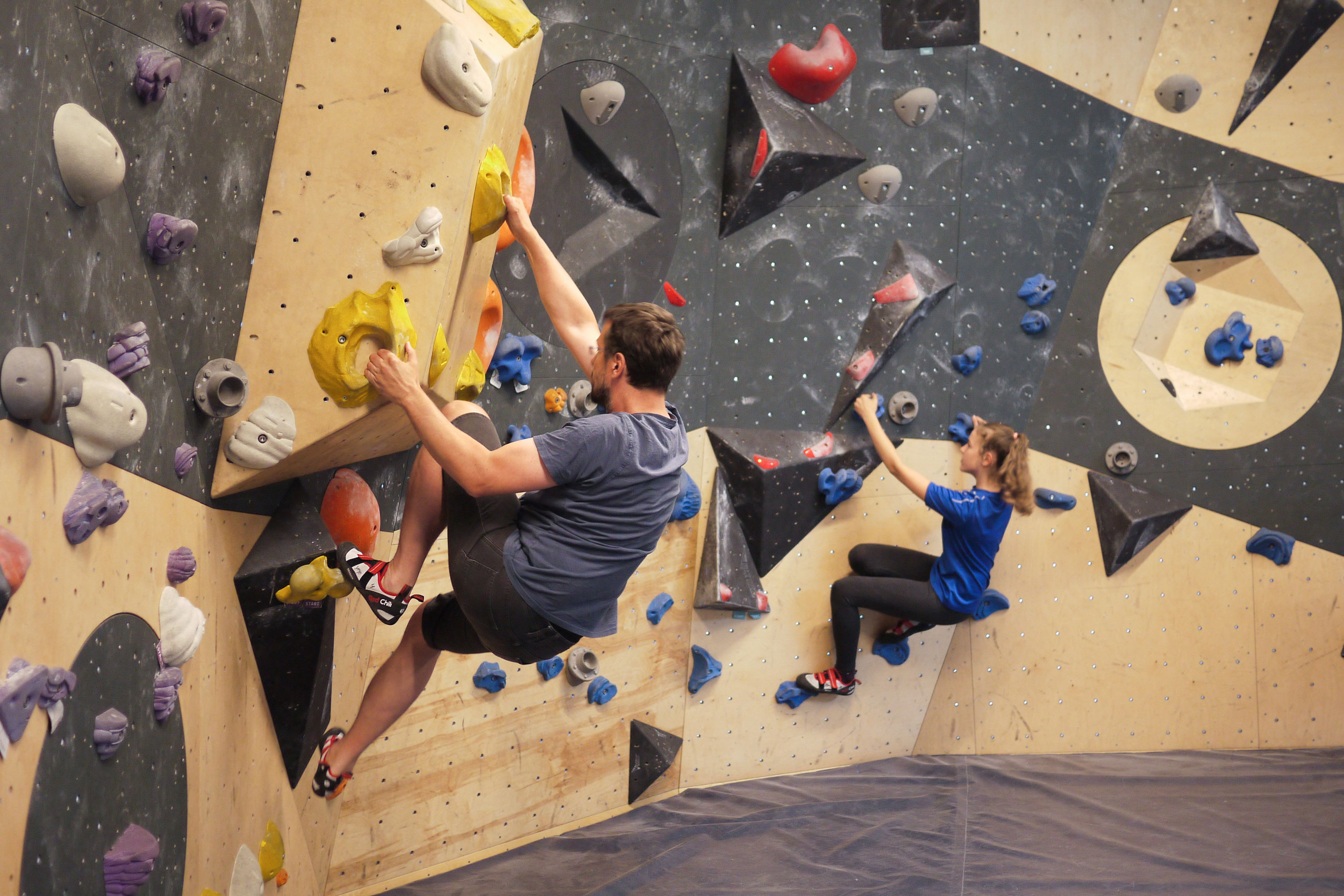 YOYO-Kletterhalle – Motiv