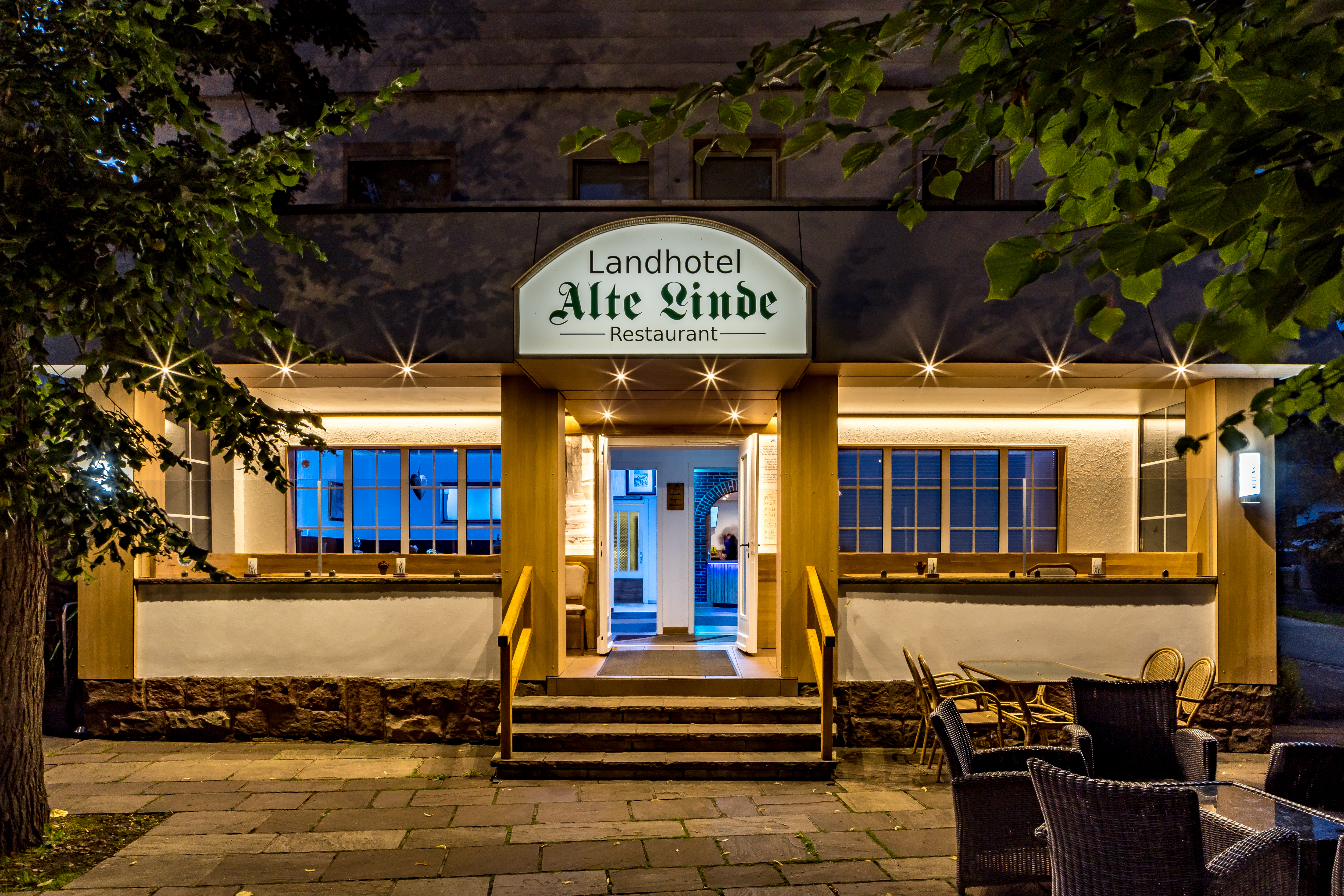 Eingang vom Landhotel Alte Linde Würgassen
