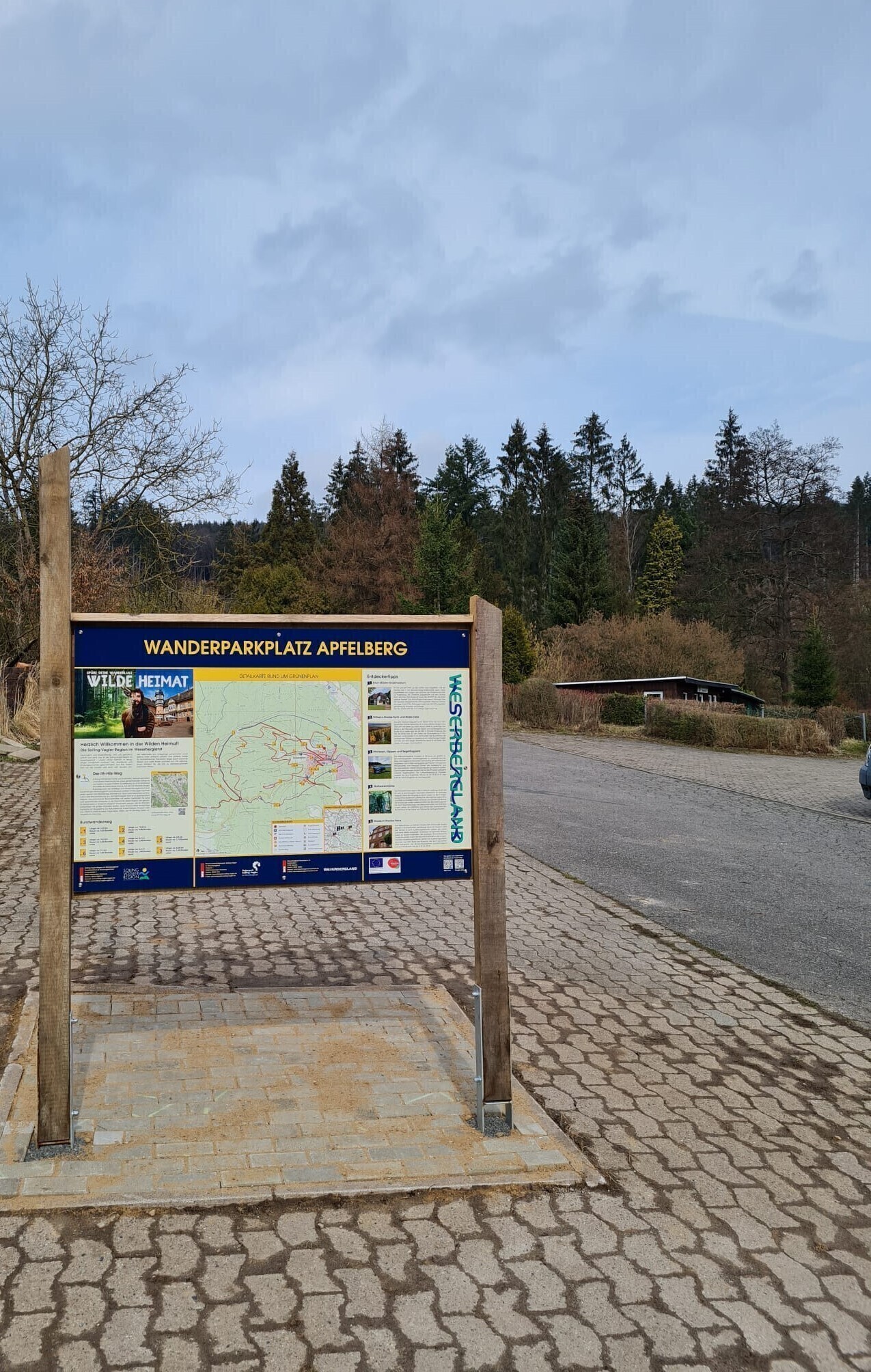 Wanderparkplatz "Apfelberg"