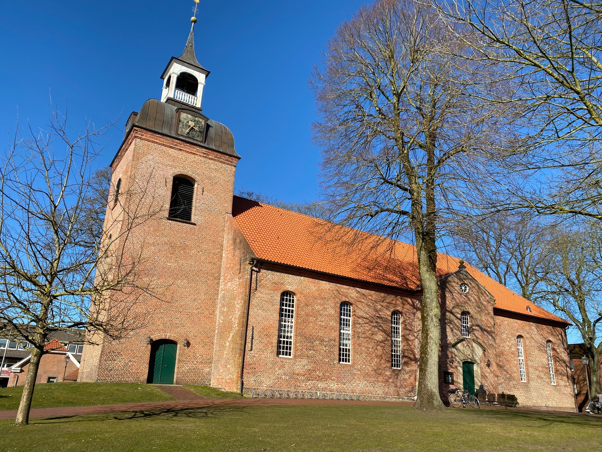 Kirchenführung in der St.-Nicolai-Kirche Wittmund 