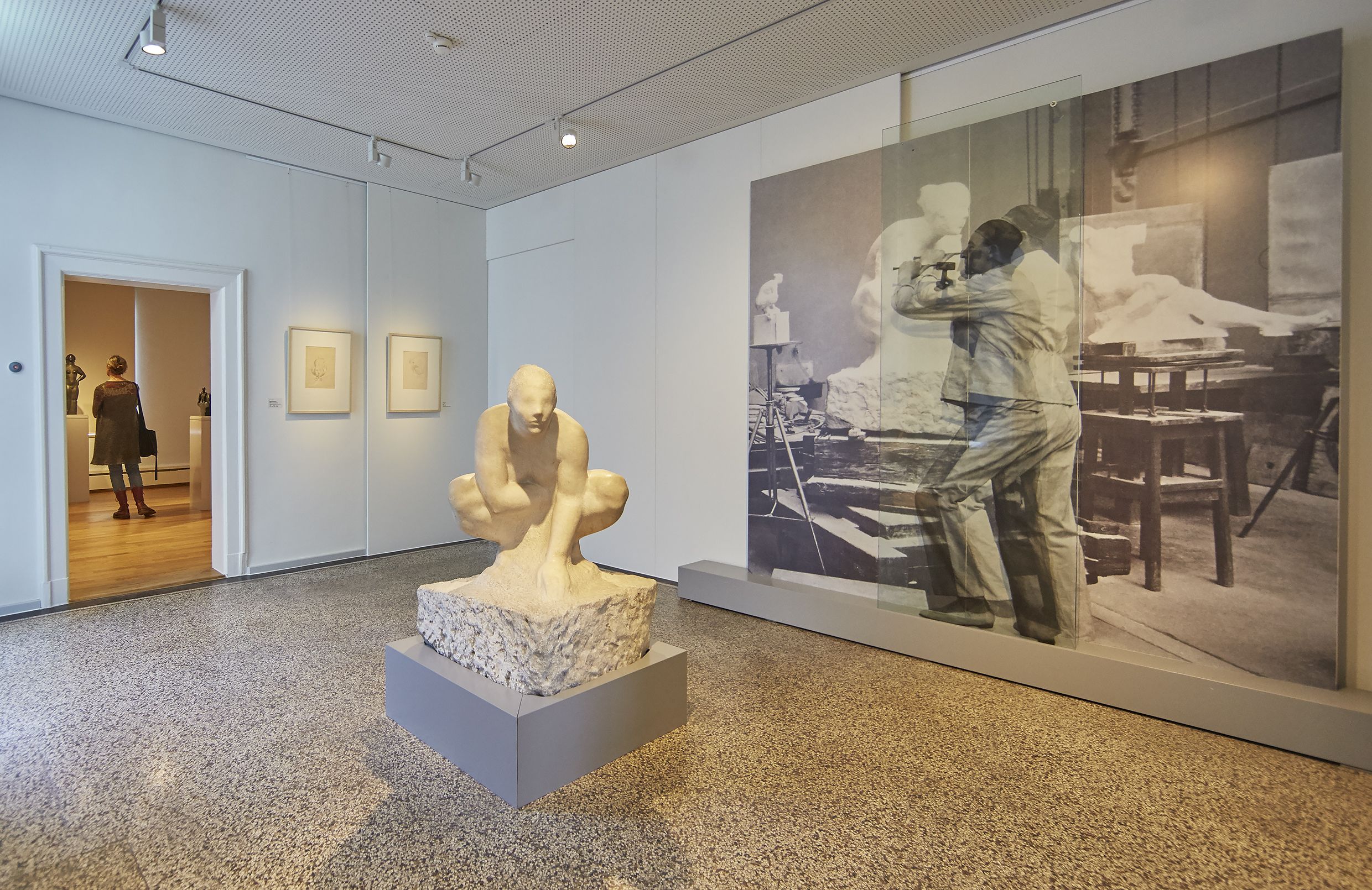 Edwin Scharff Museum - Die Hockende