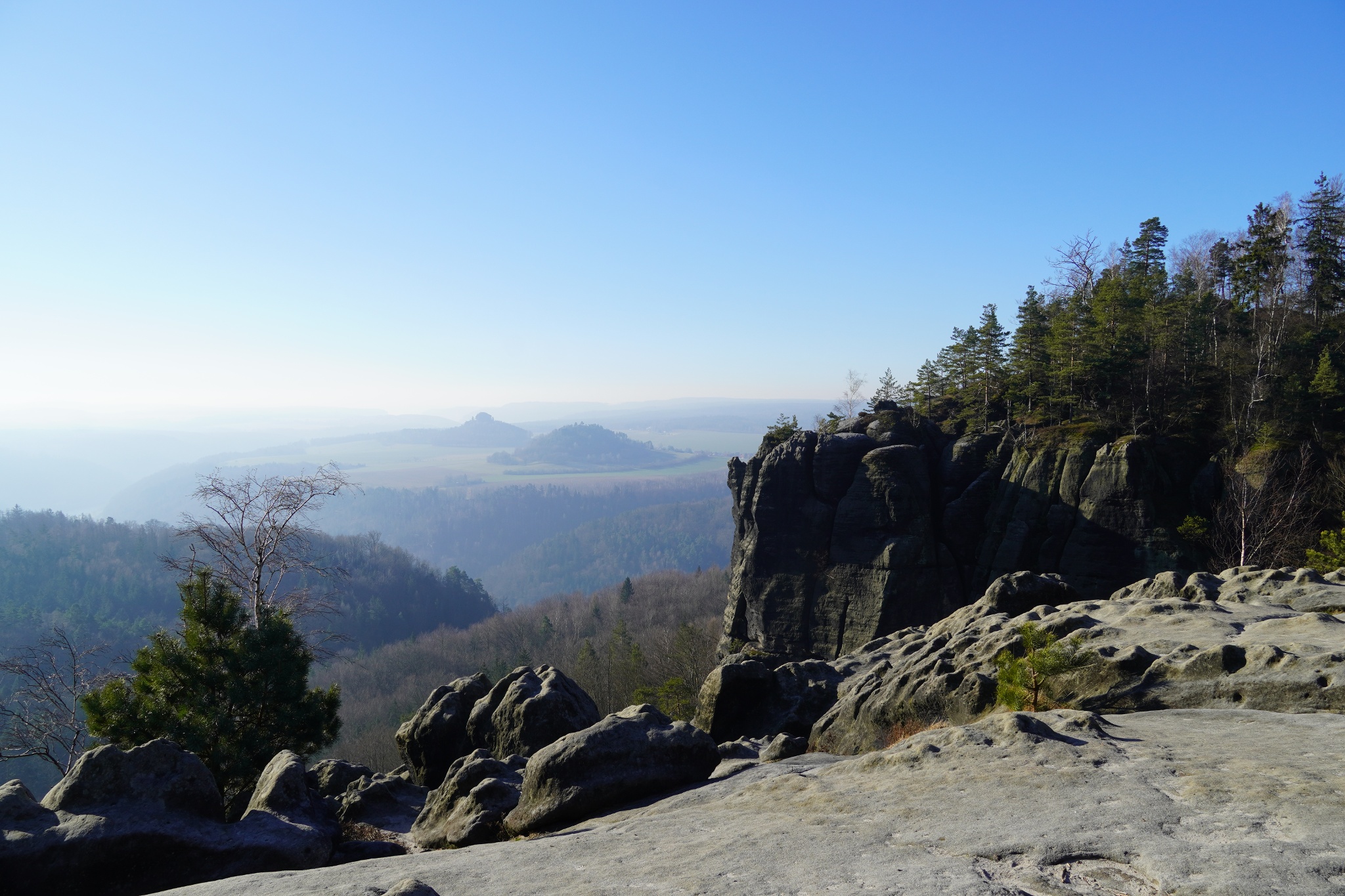 Gratwanderung auf den Schrammsteinen – Motiv