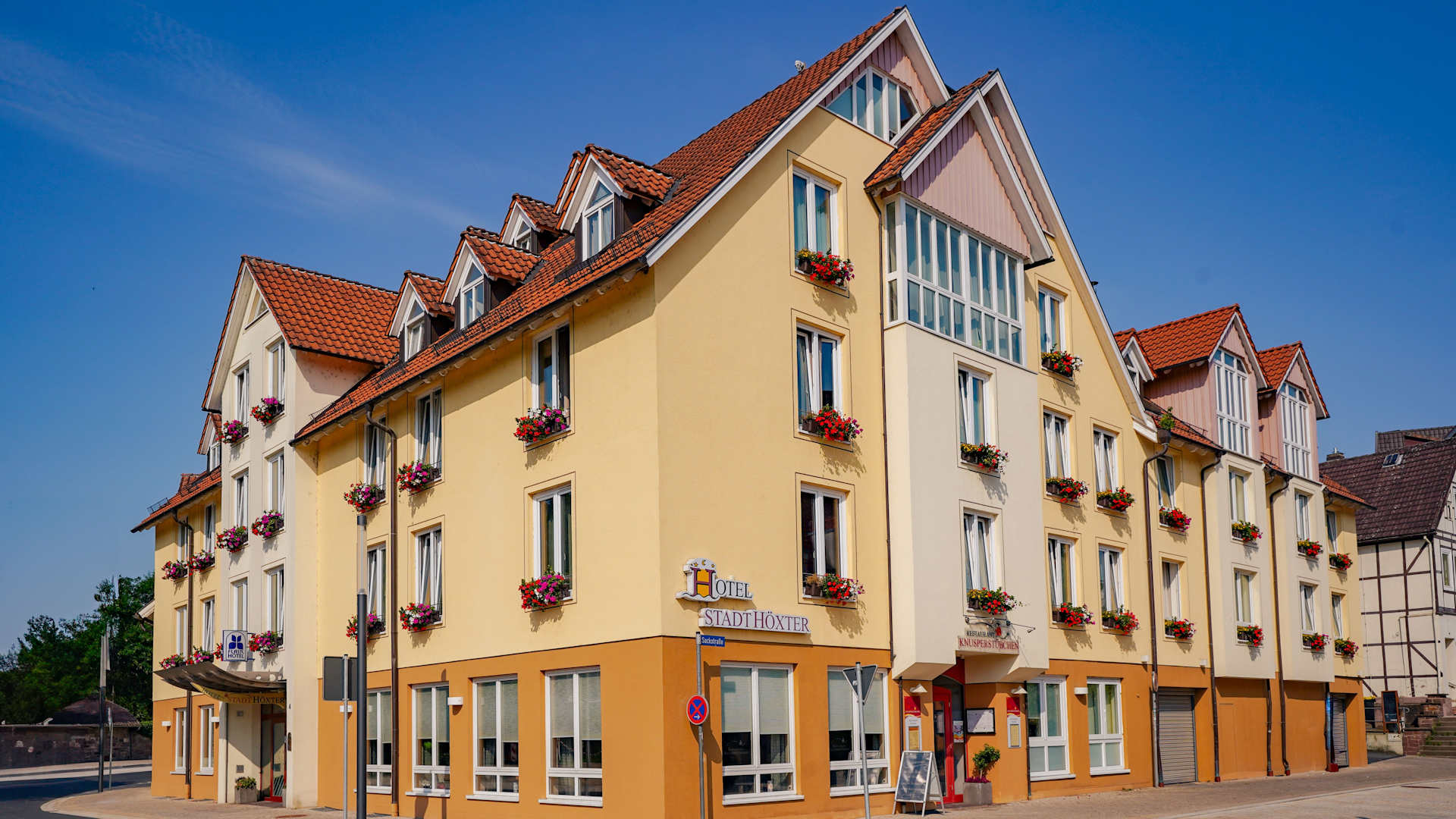 Ansicht_Flair-Hotel-Stadt-Hoexter_flach_Ute-Sievers-Fotografie_fullhd.jpg