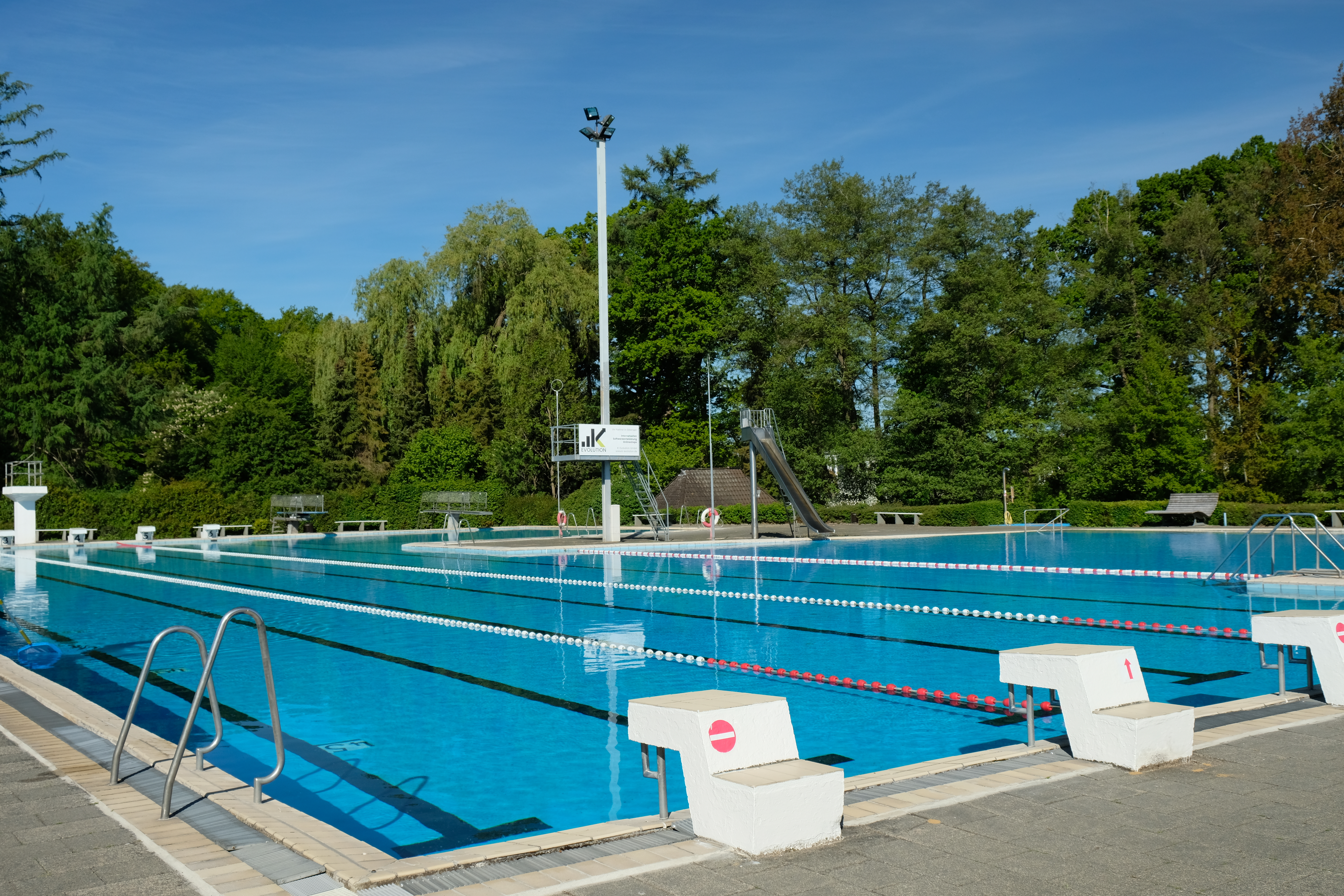 Freibad "Waldbad Königshof" - Sittensen