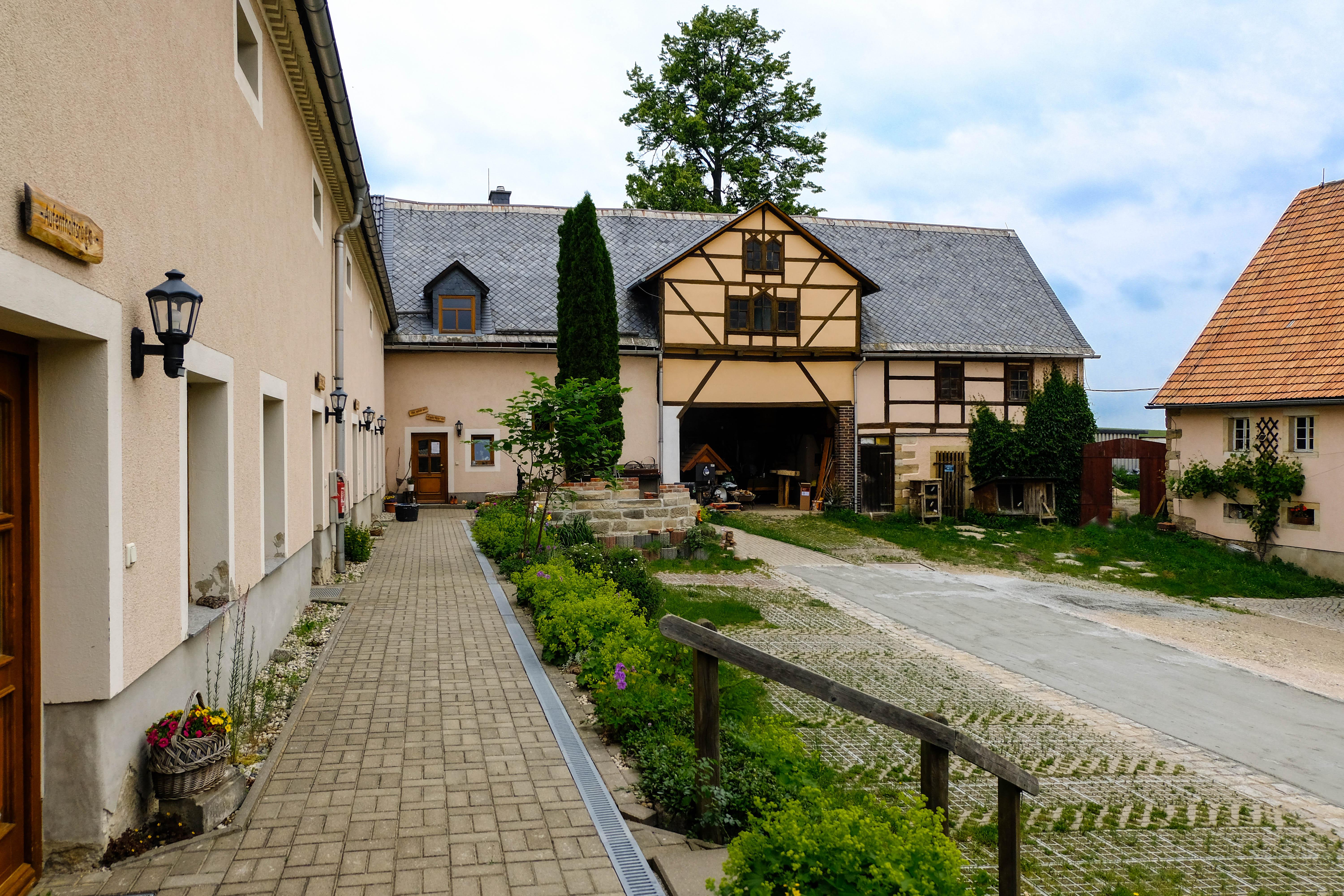 Ferienhof Näcke mit Flechtwerkstatt