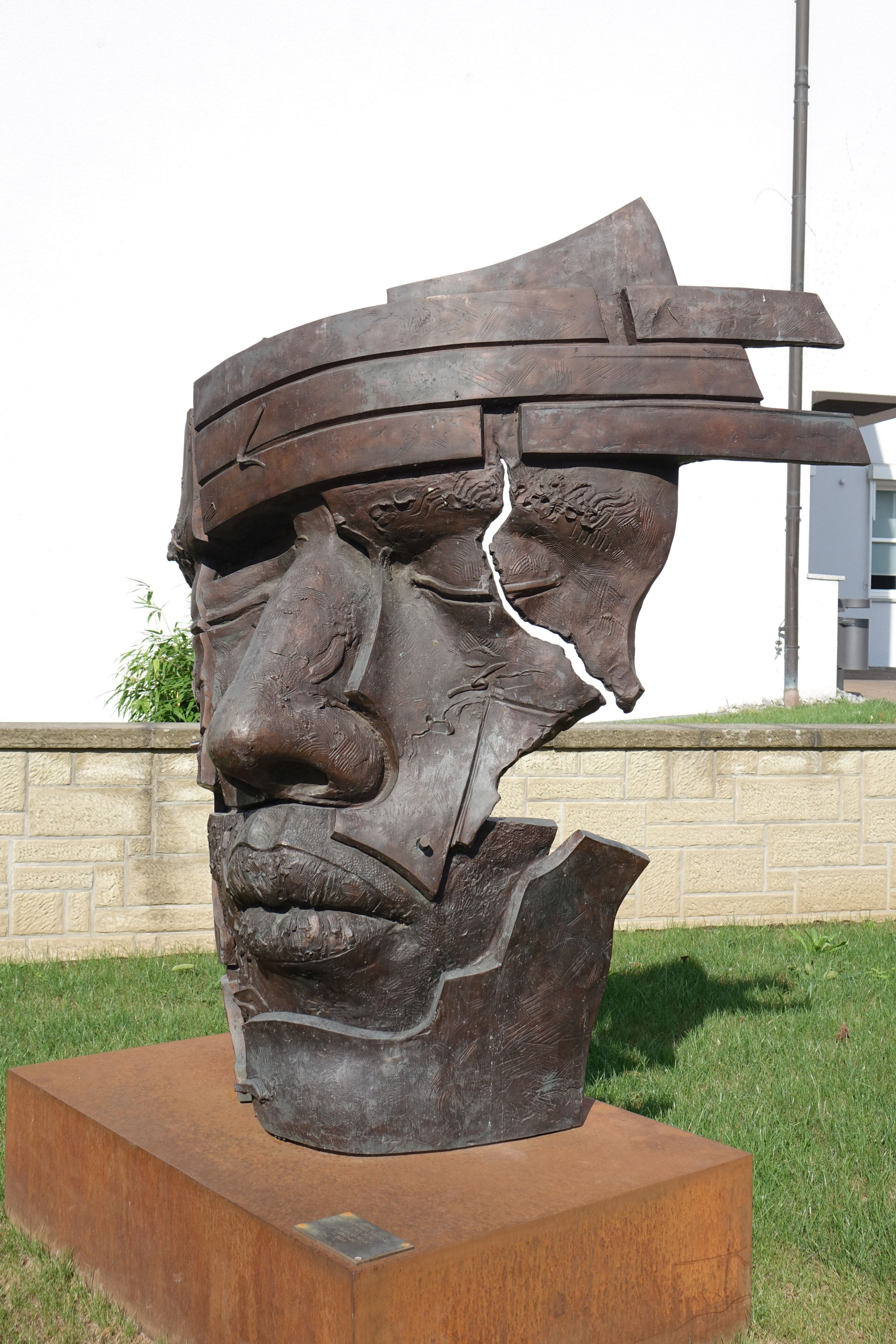 African King | Kundtwerk in Güglingen