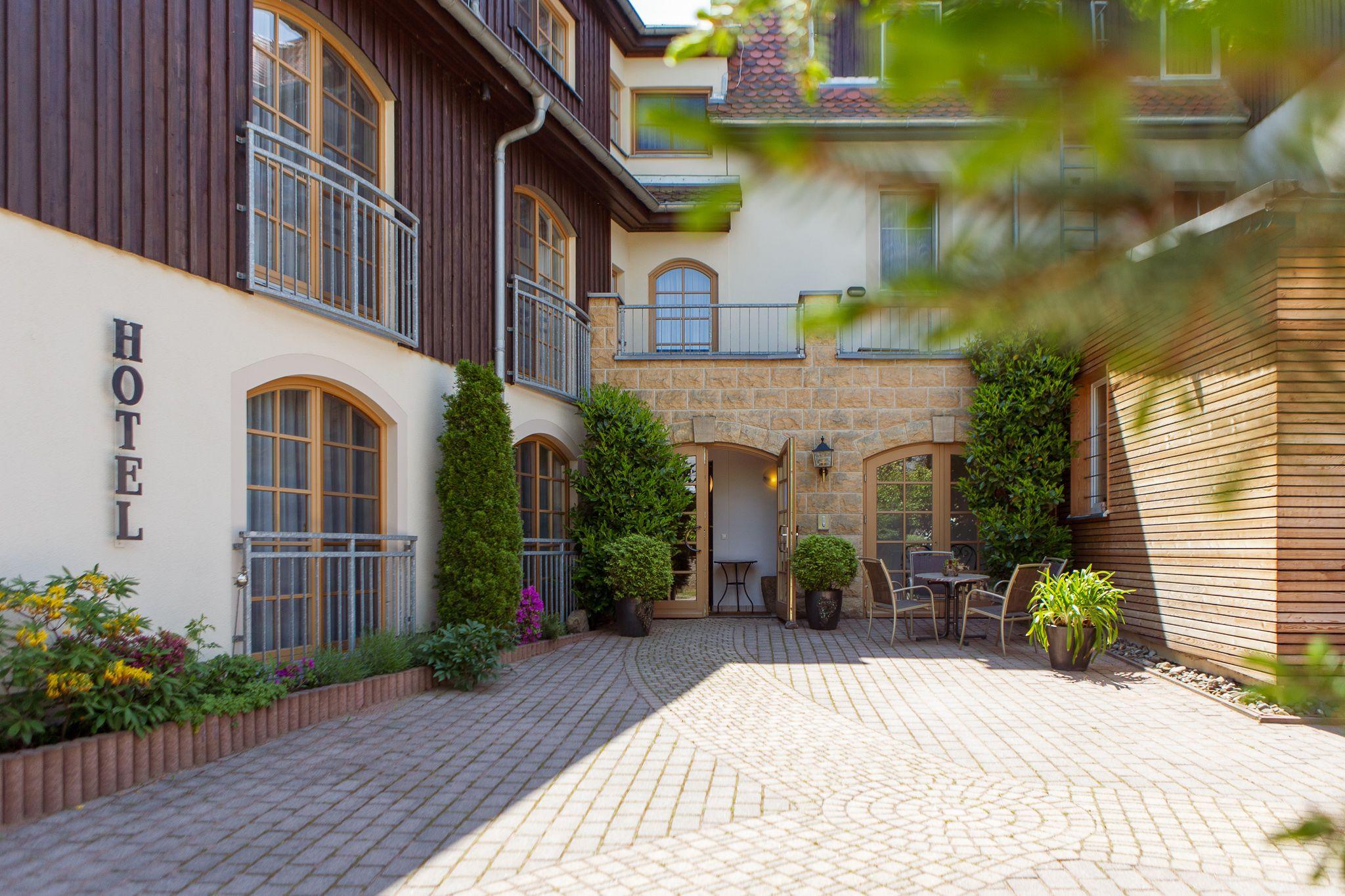 Ettrich’s Hotel – Motiv