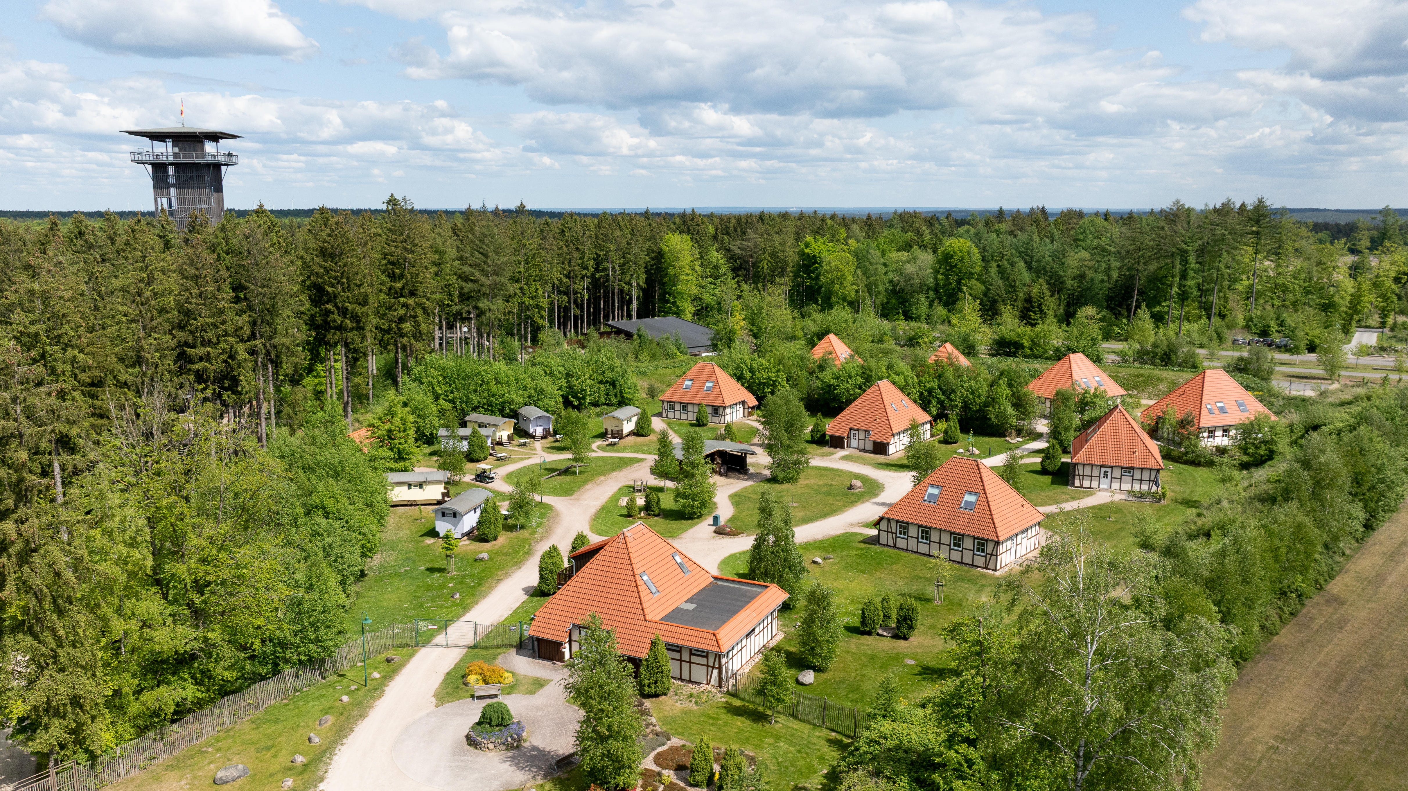 2025_05_03_Schäferdorf_Luftaufnahme_001.jpg