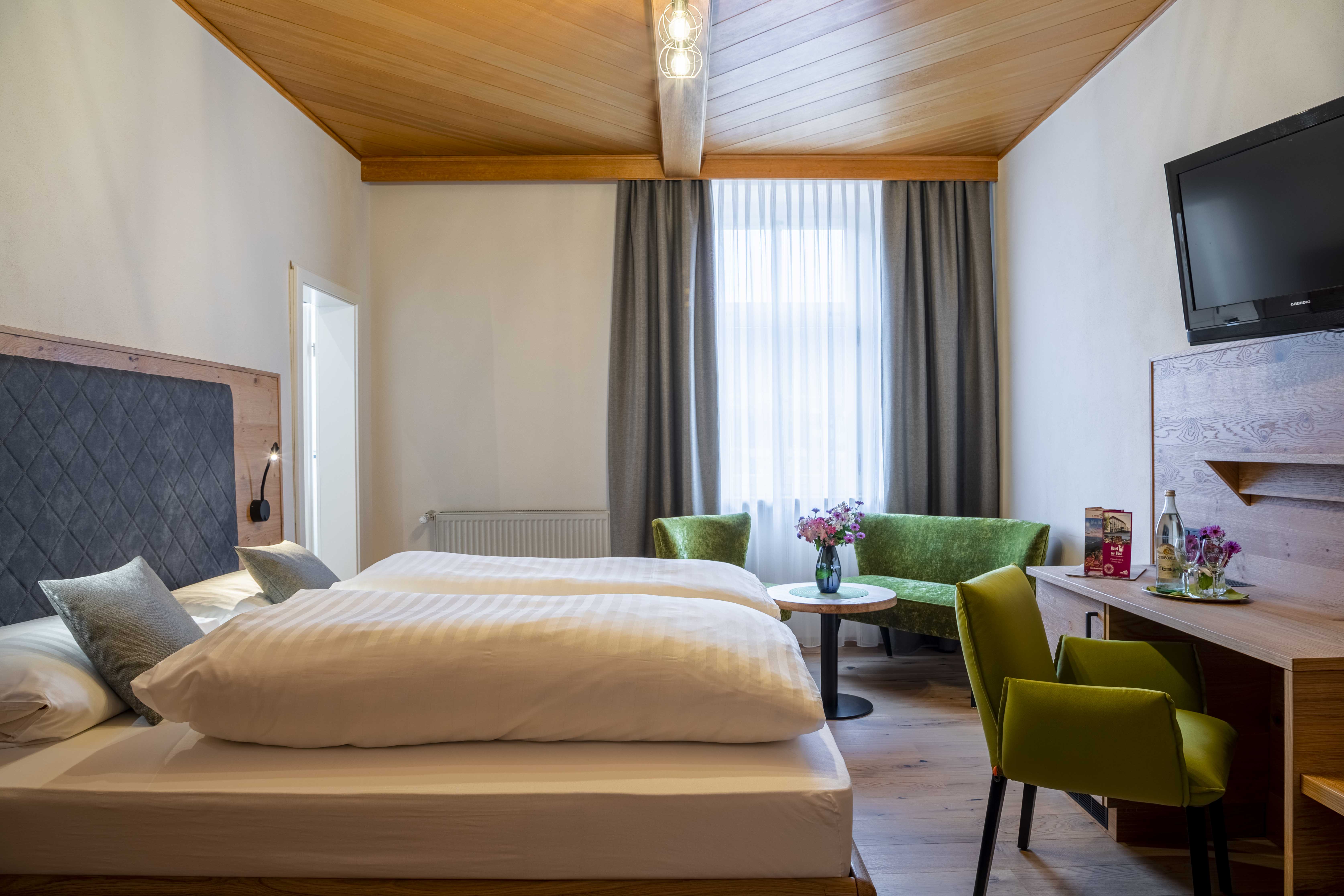 Komfortzimmer_Osserblick_Hotel_zur_Post.jpg