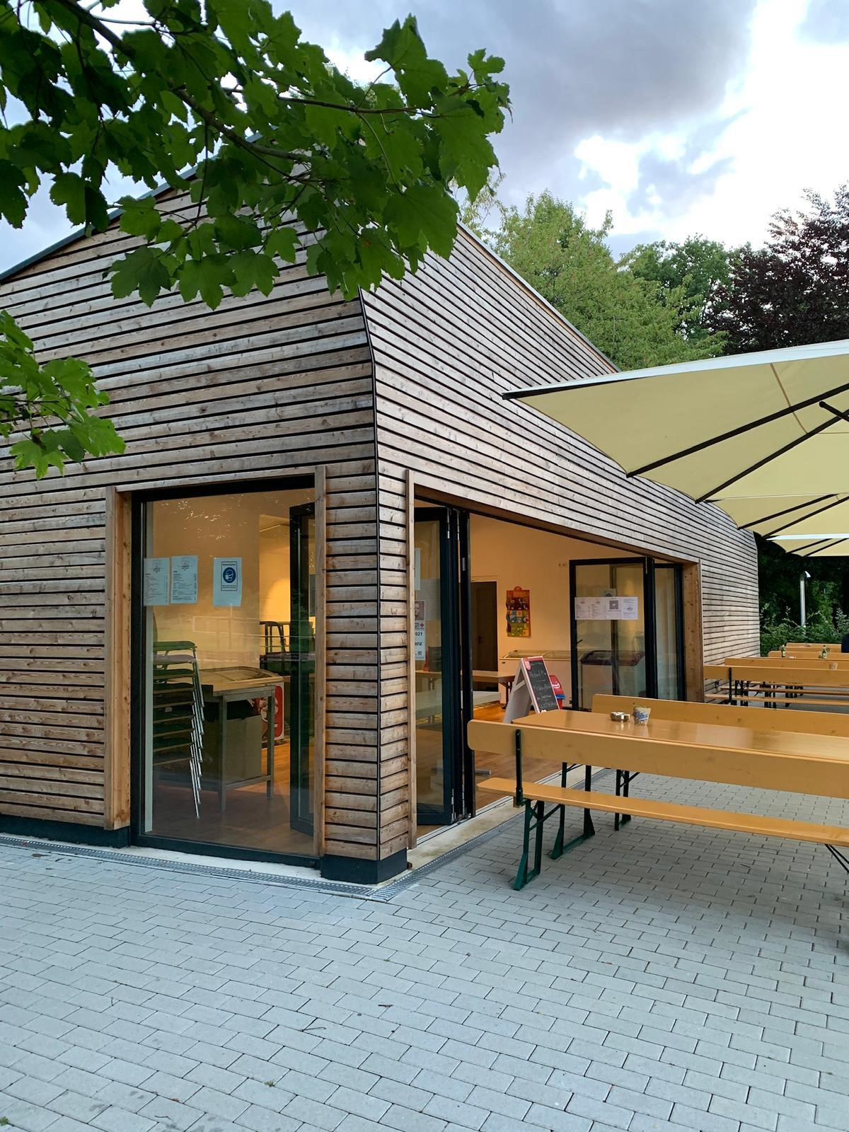 Seehauskiosk Elsenz, Lago 15