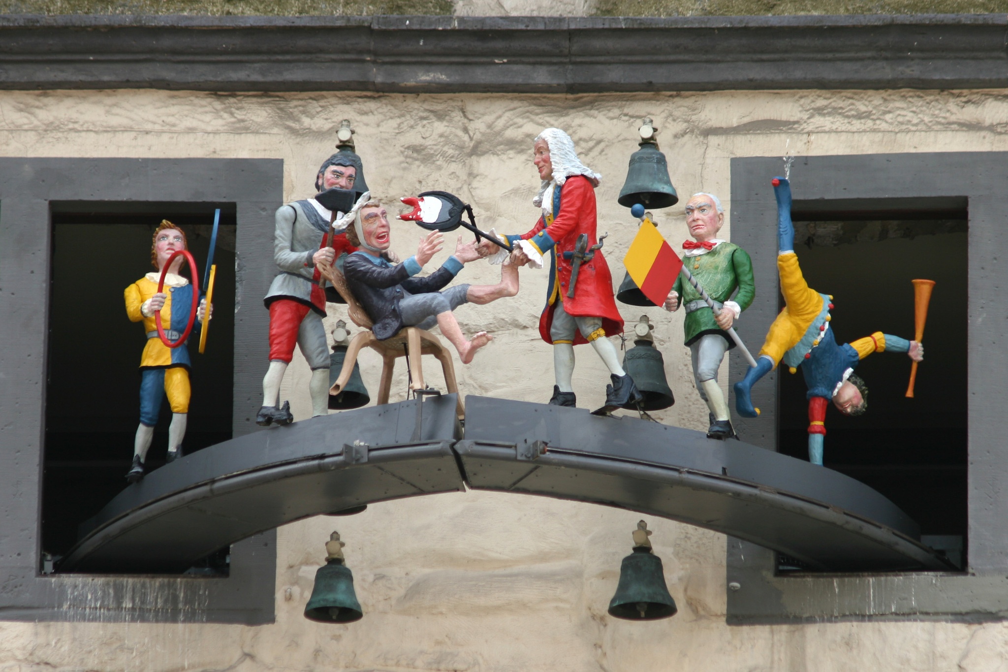 Glockenspiel mit Figurenumlauf des Doktor Eisenbart
