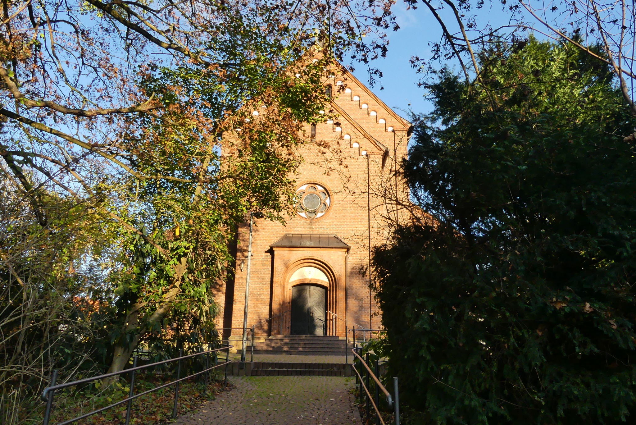 Kath. Pfarrkirche St. Josef