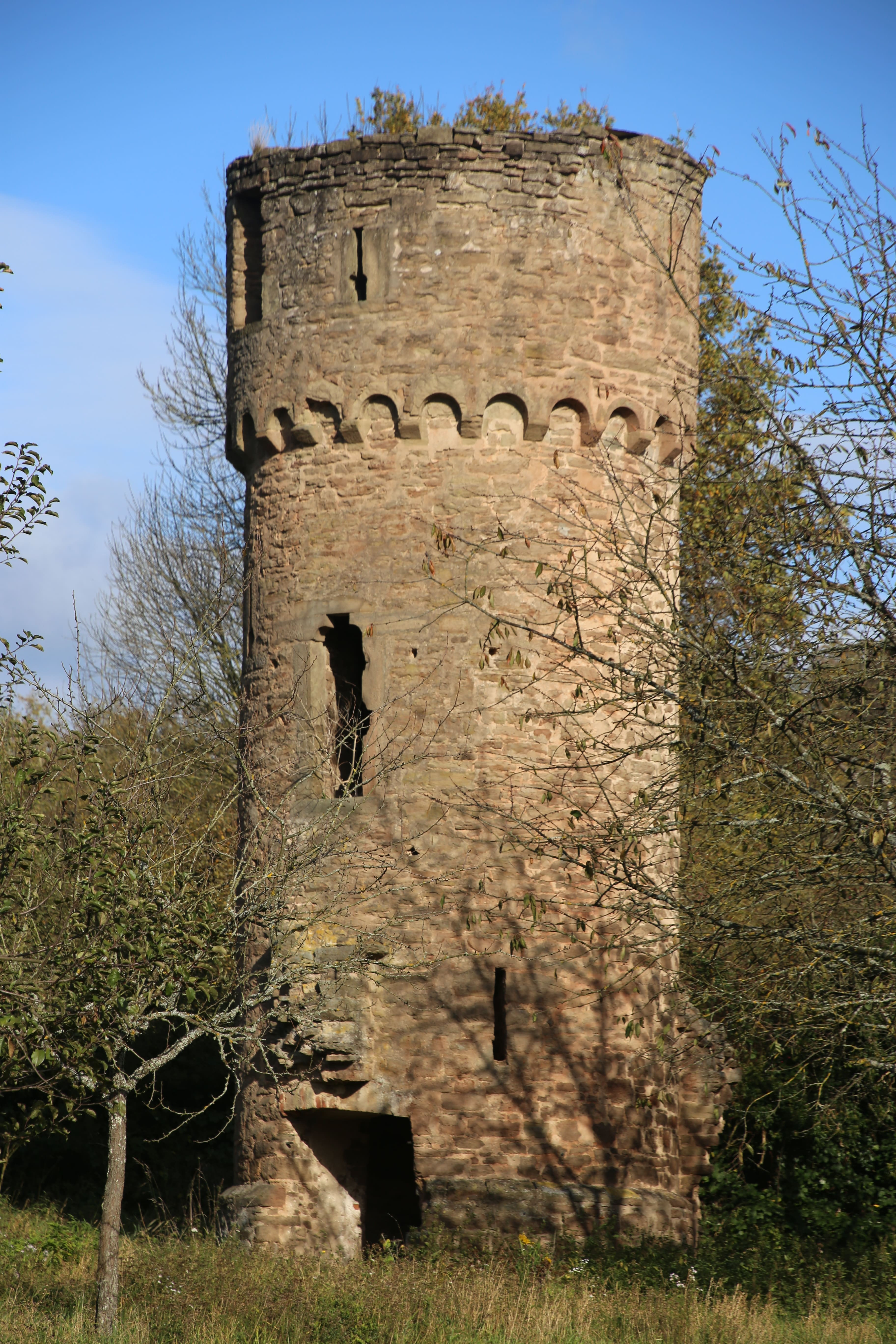 Stifterhof Wehrturm