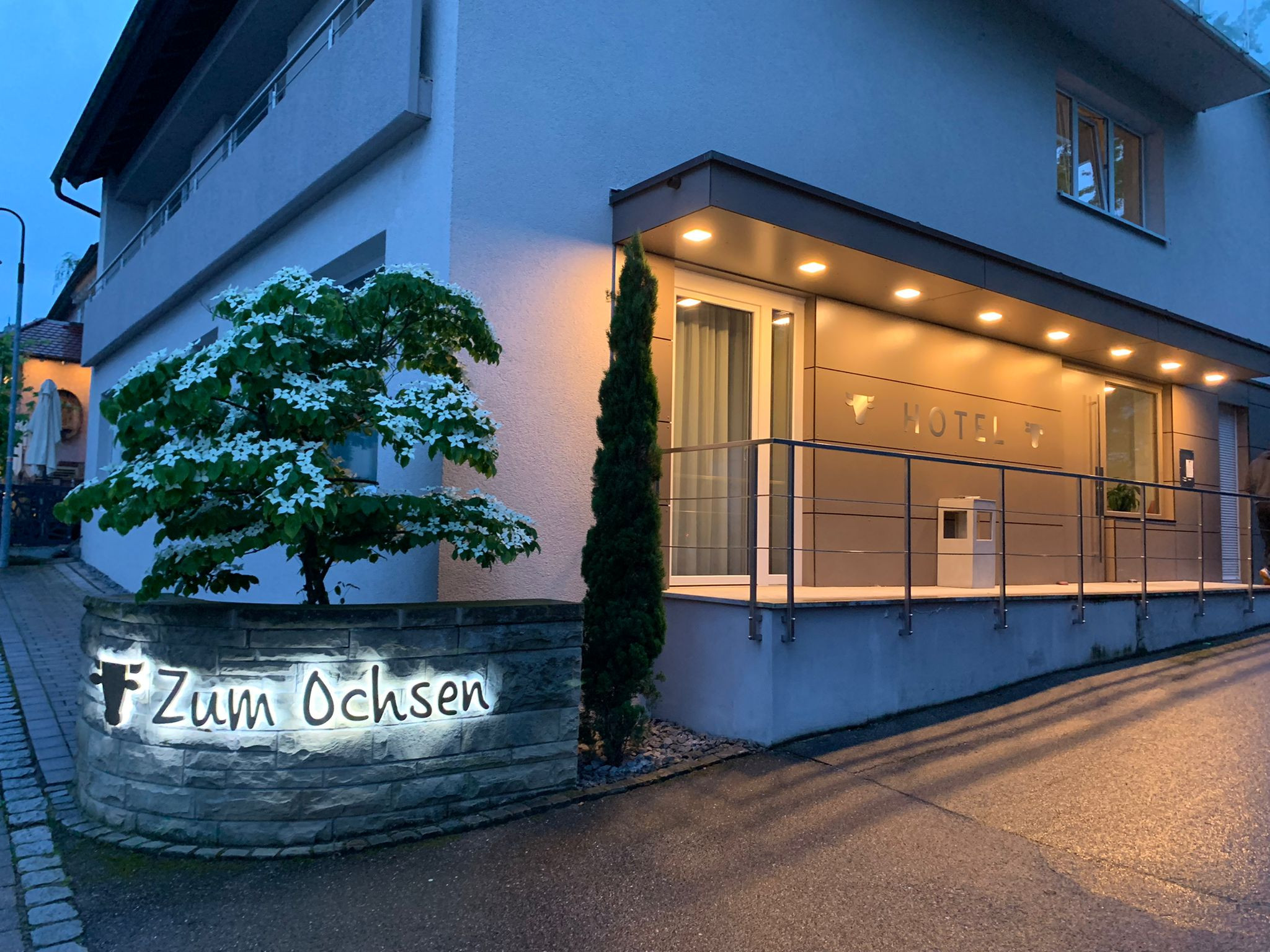 Hoteleingang Zum Ochsen | Cleebronn