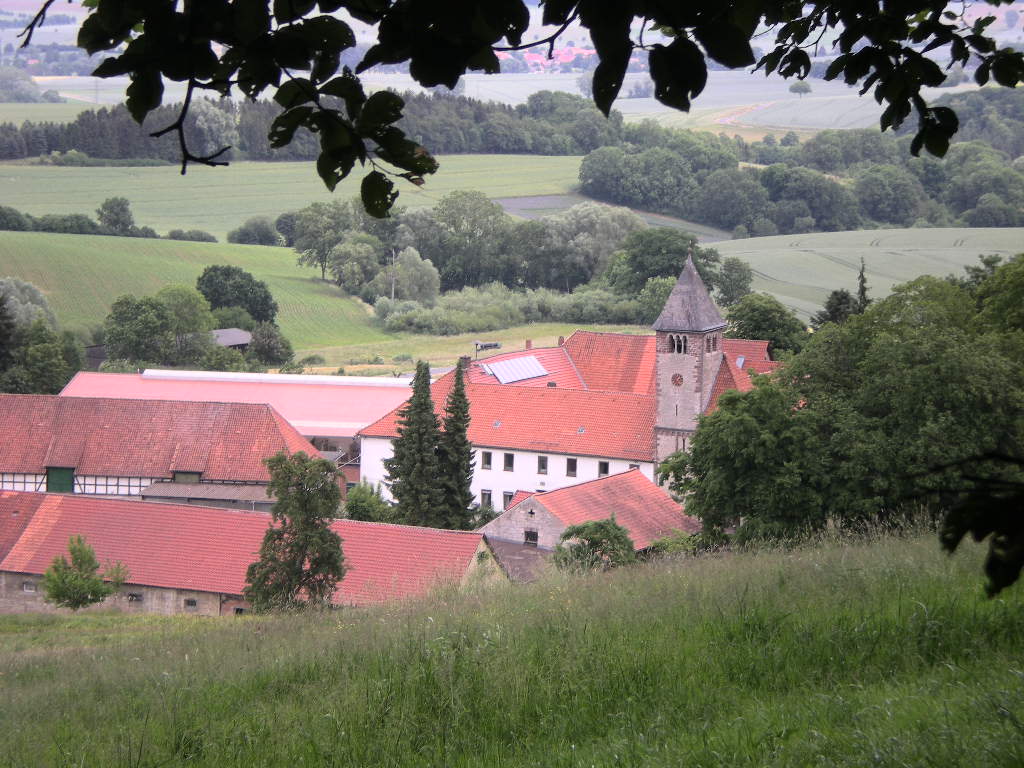 RW2 - Rundweg zu den ehemaligen Klöstern Clus und Brunshausen (ca. 8,5 km)