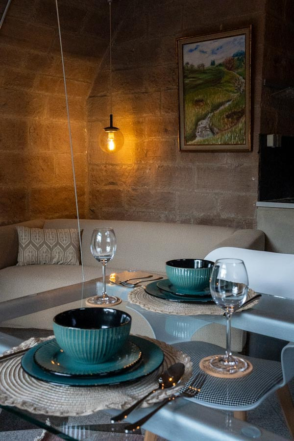 Maulbronn_Ferienwohnung_Altes Forsthaus_Wohnküche 3__CCBYSA