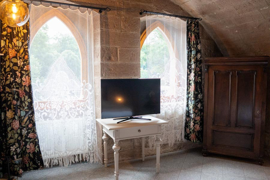 Maulbronn_Ferienwohnung_Altes Forsthaus_Schlafzimmer 3__CCBYSA_