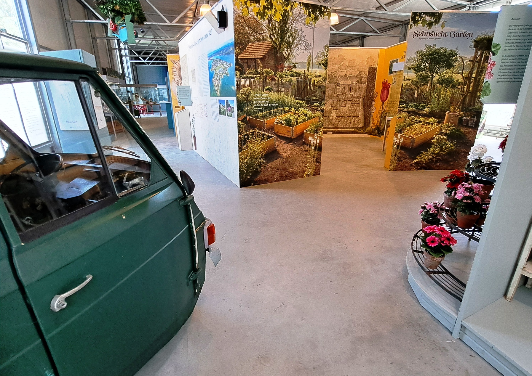 25 mg_Ausstellung.jpg