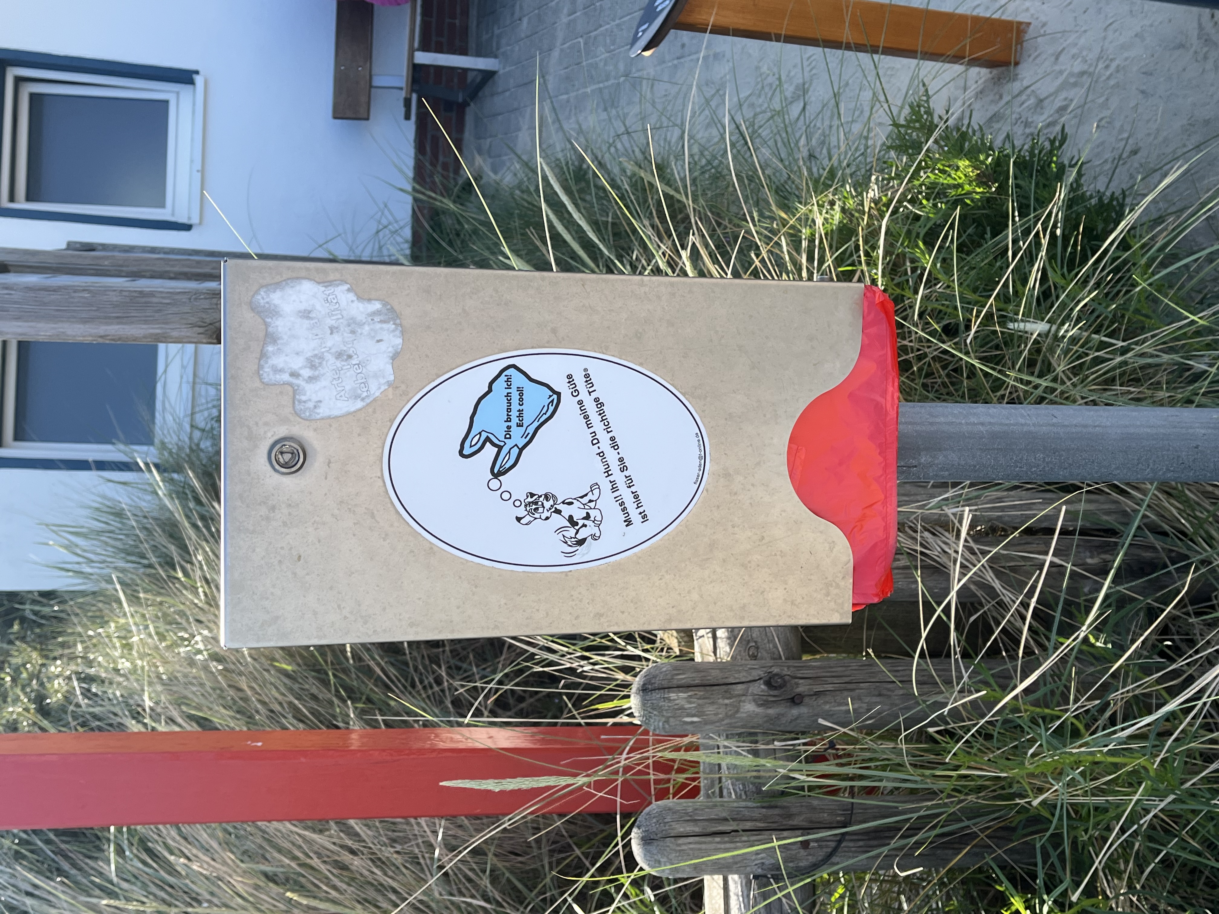 Hundekotbeutelspender - Neue Straße