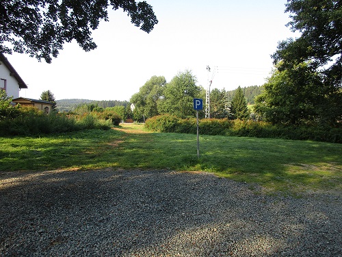 Parkplatz am Wasserspielplatz Schönau – Motiv