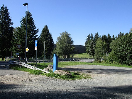 Parkplatz am Badeteich Muldenberg – Motiv