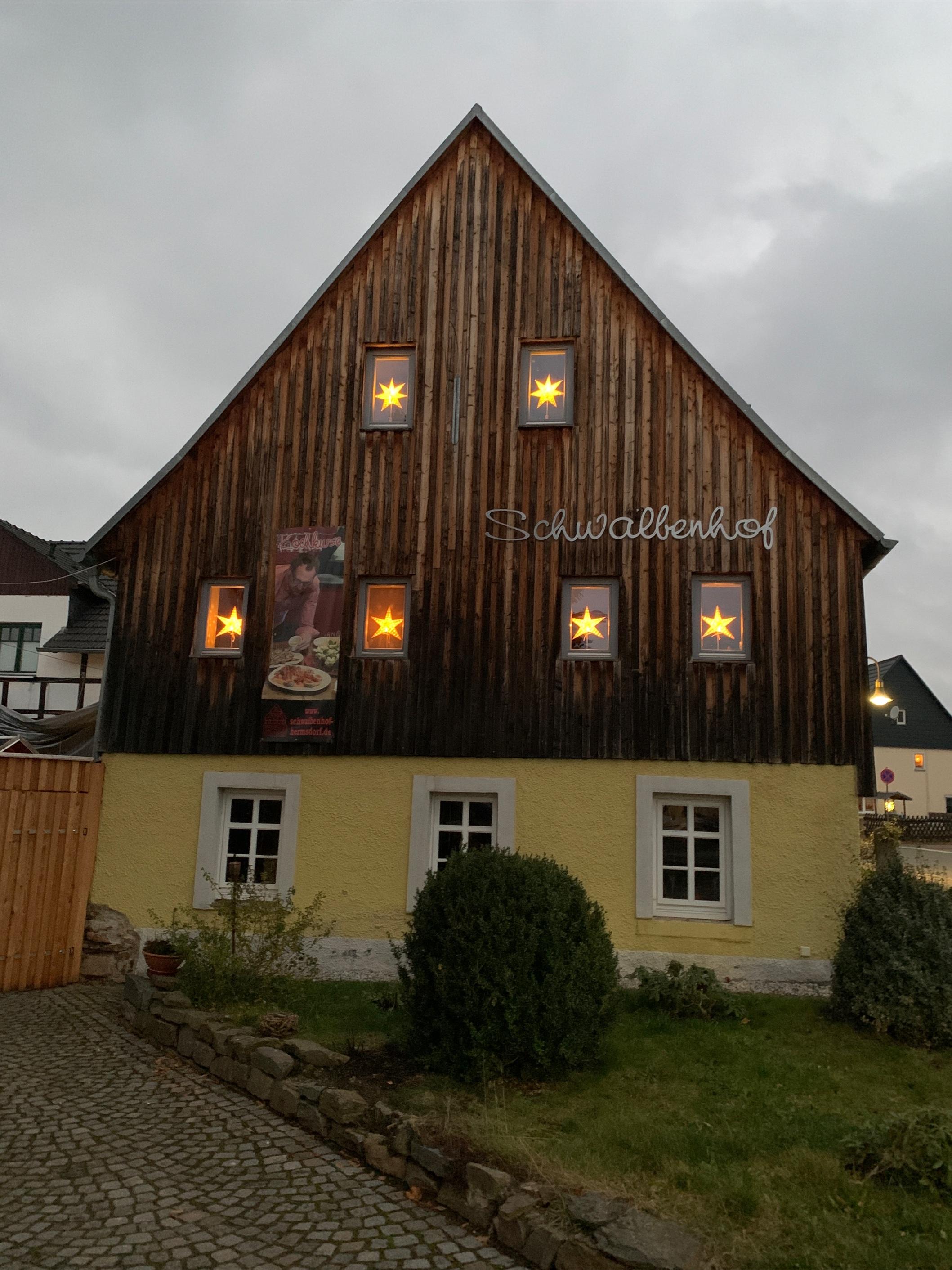 Schwalbenhof Hermsdorf – Motiv
