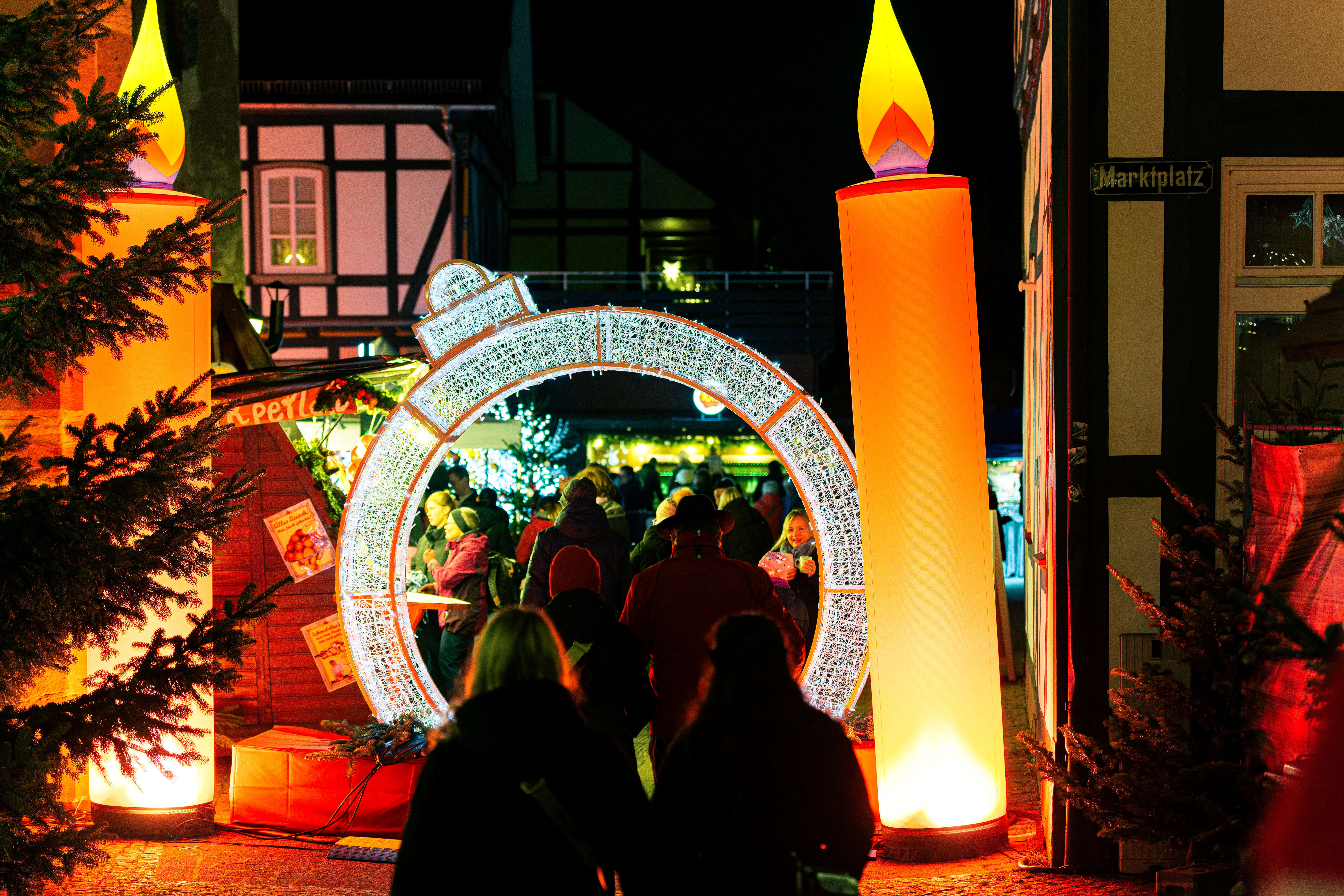 Rotenburg_Weihnachtsmarkt_2024_Stadt Rotenbrug_ Marktplatz_Hinter der Kirche