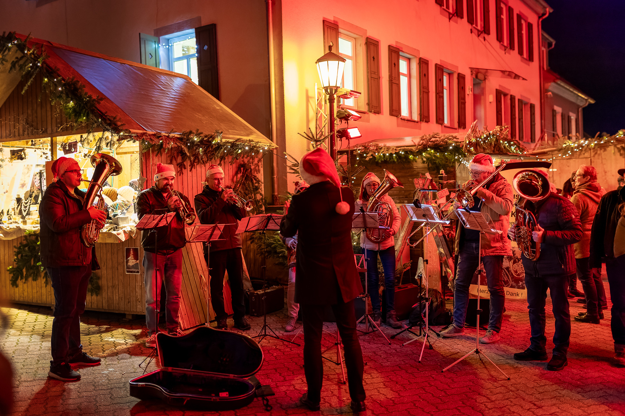 Posaunenchor auf dem Brettener Weihnachtsmarkt