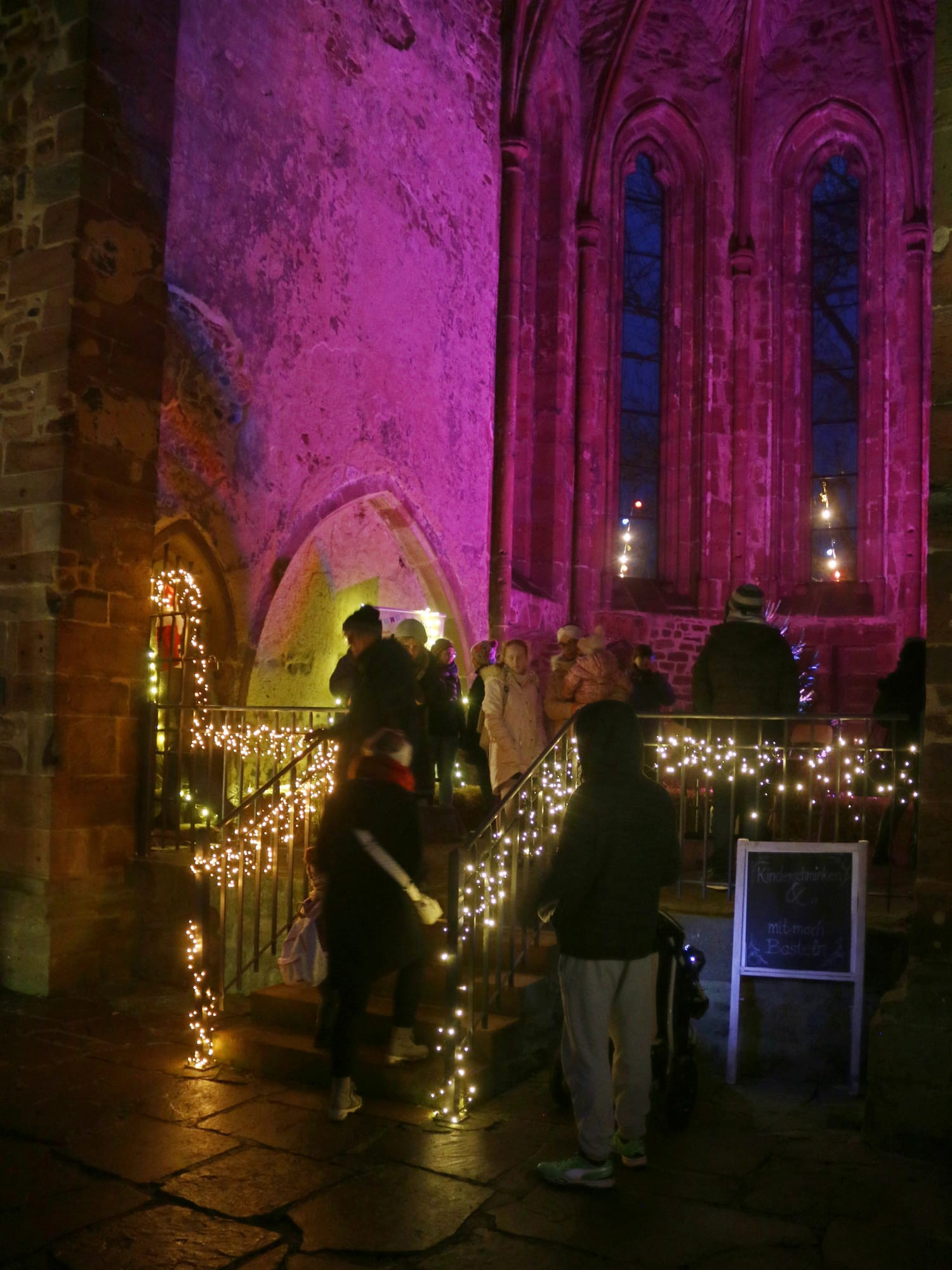 Weihnachtsmarkt an derTotenkirche 2