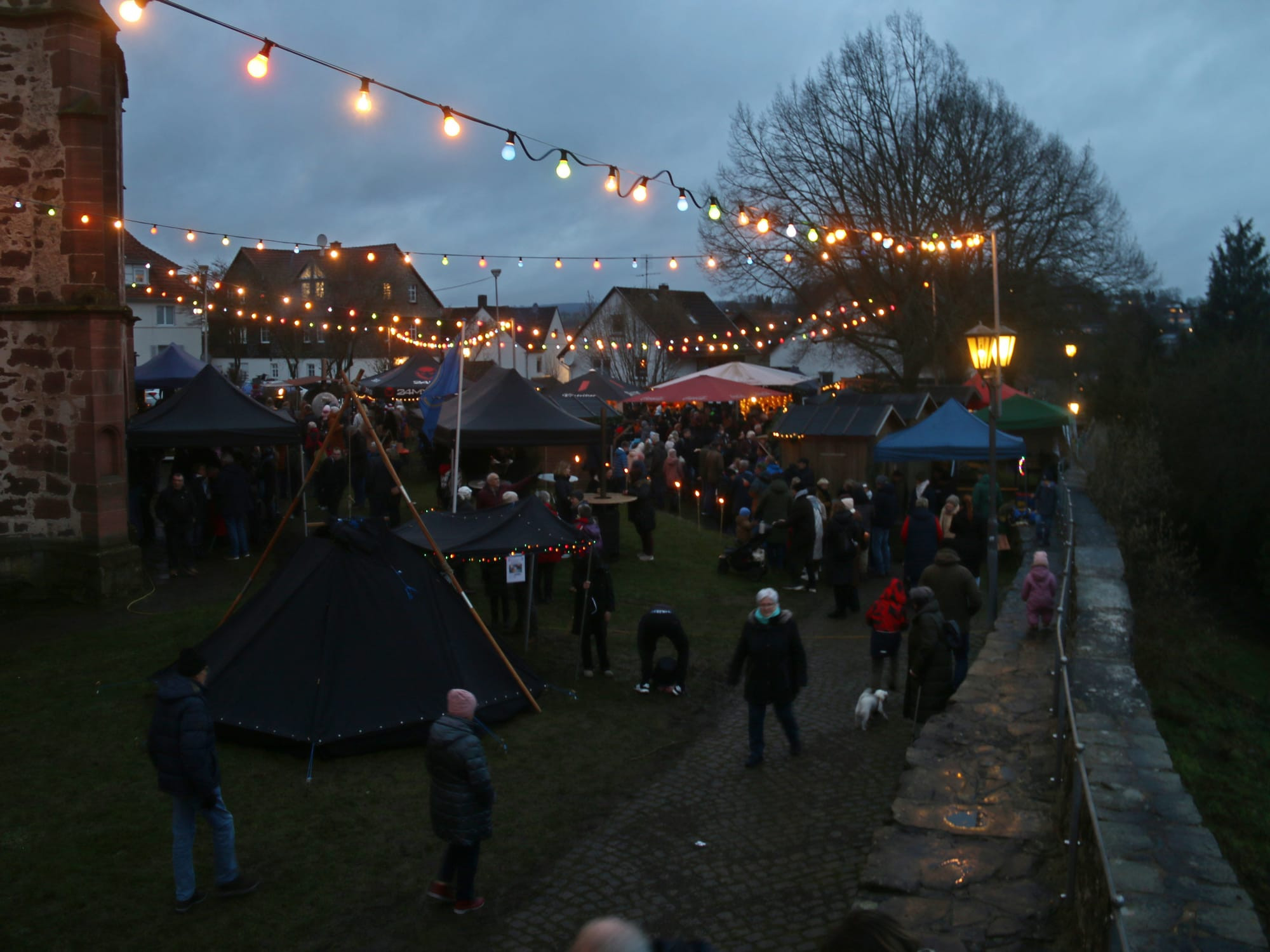 Weihnachtsmarkt an der Totenkirche 3