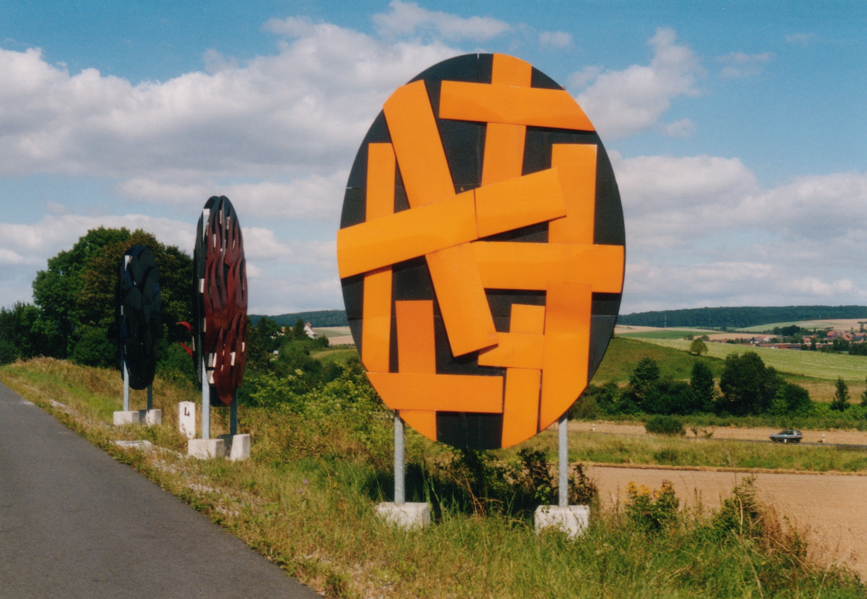 "Freiheit, Liebe, Tod" - Skulptur