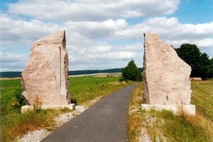 "Das Tor" - Skulptur