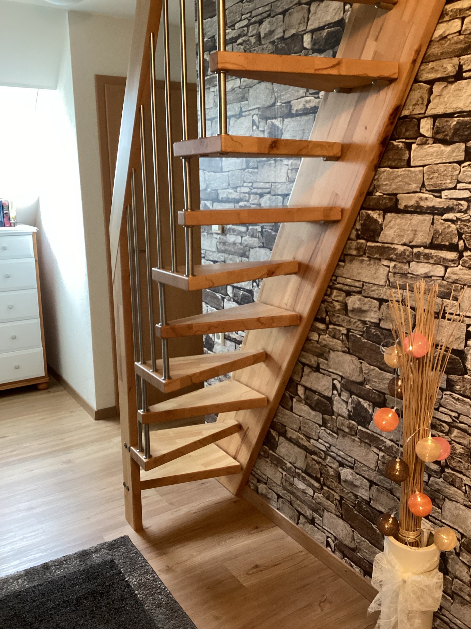 Haasen Ferienwohnung - Raumspartreppe