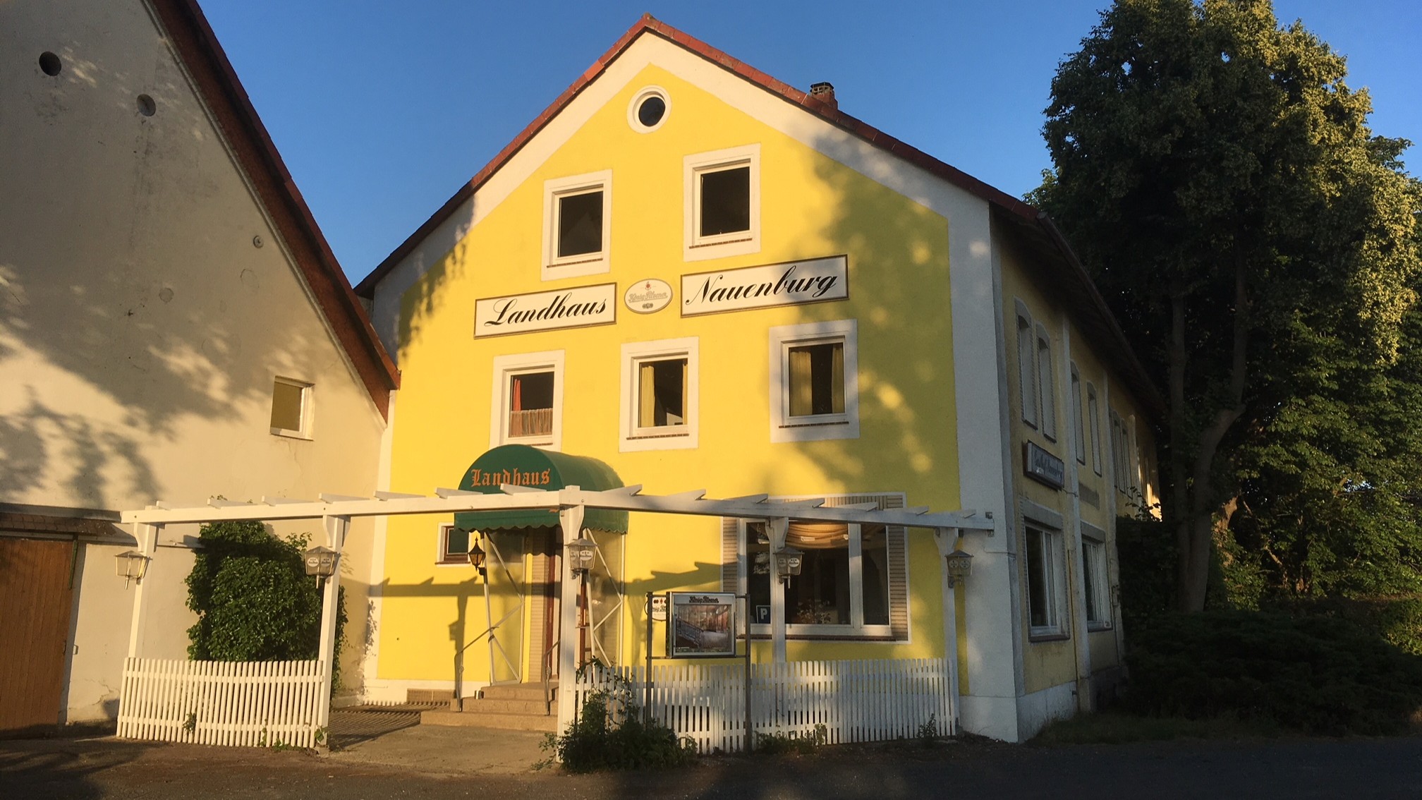 Landhaus Nauenburg_HD_16zu9.JPG