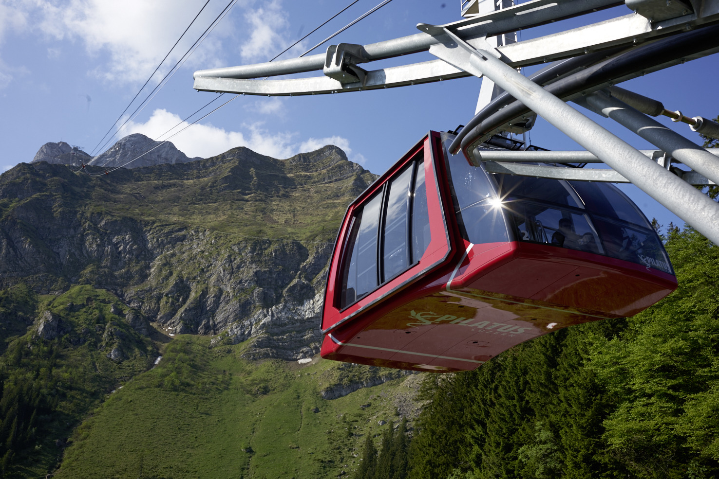 Pilatus aerial cableway 