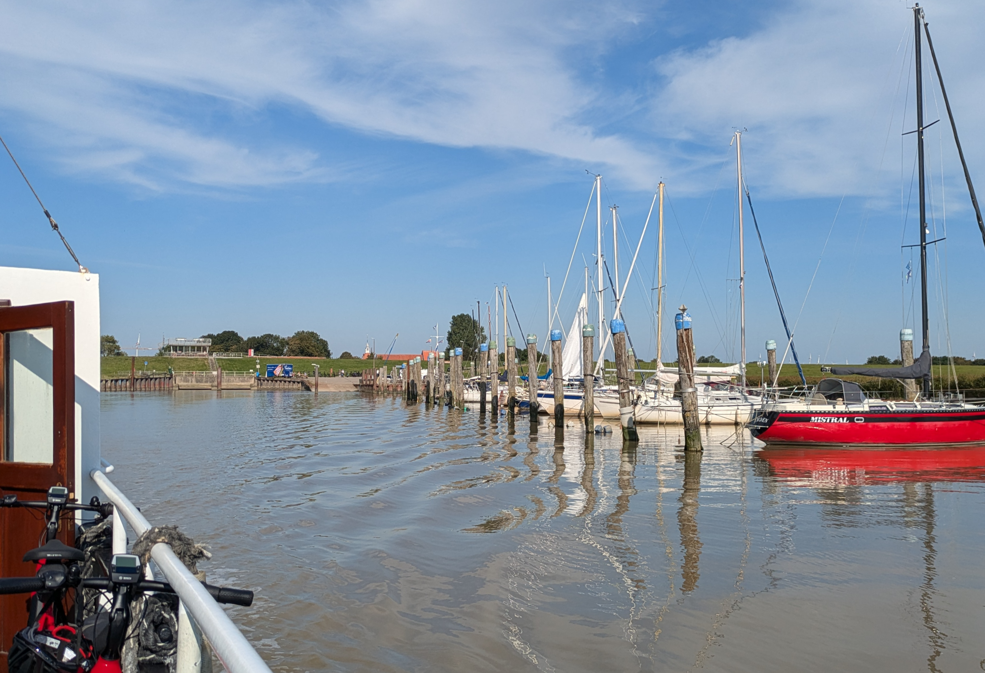Fähre von Petkum nach Ditzum