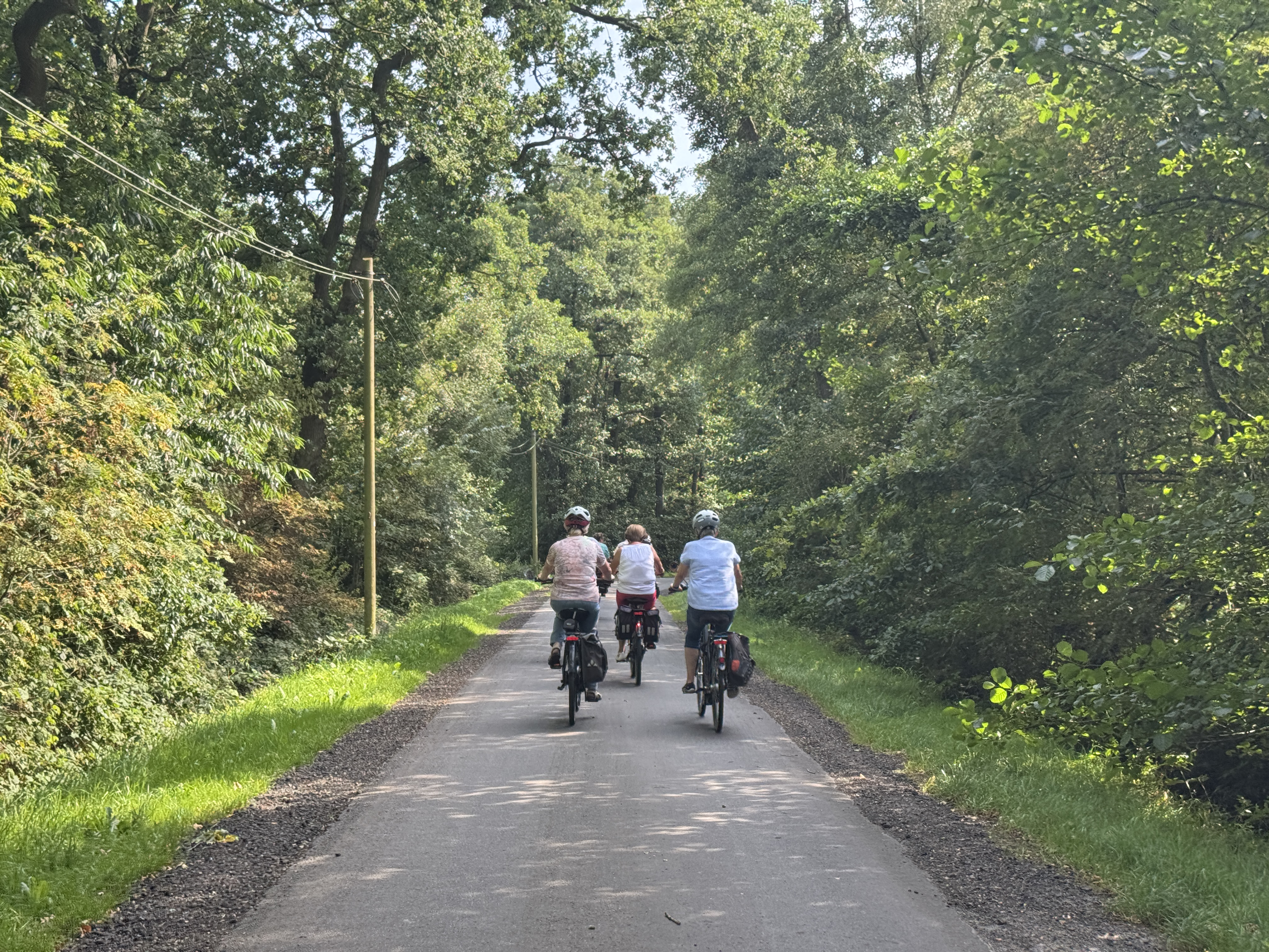"Auf den Spuren von Jan Klein"- Geführte Radtour auf dem Ostfriesland-Wanderweg mit Besichtigung des Biolandhofes Freese